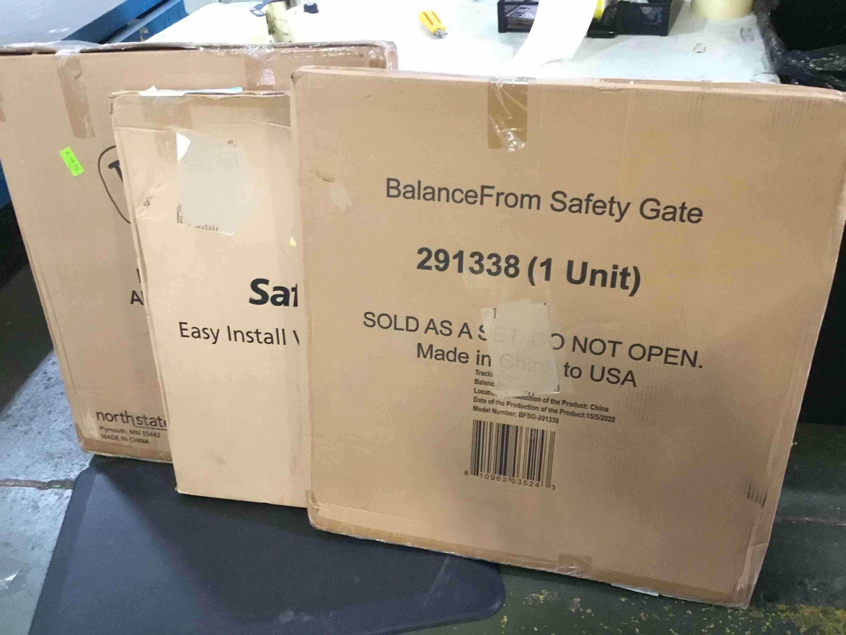 https://s3.amazonaws.com/lotting-images-prod/bidfta/YEL5333218_1690827150743.jpeg