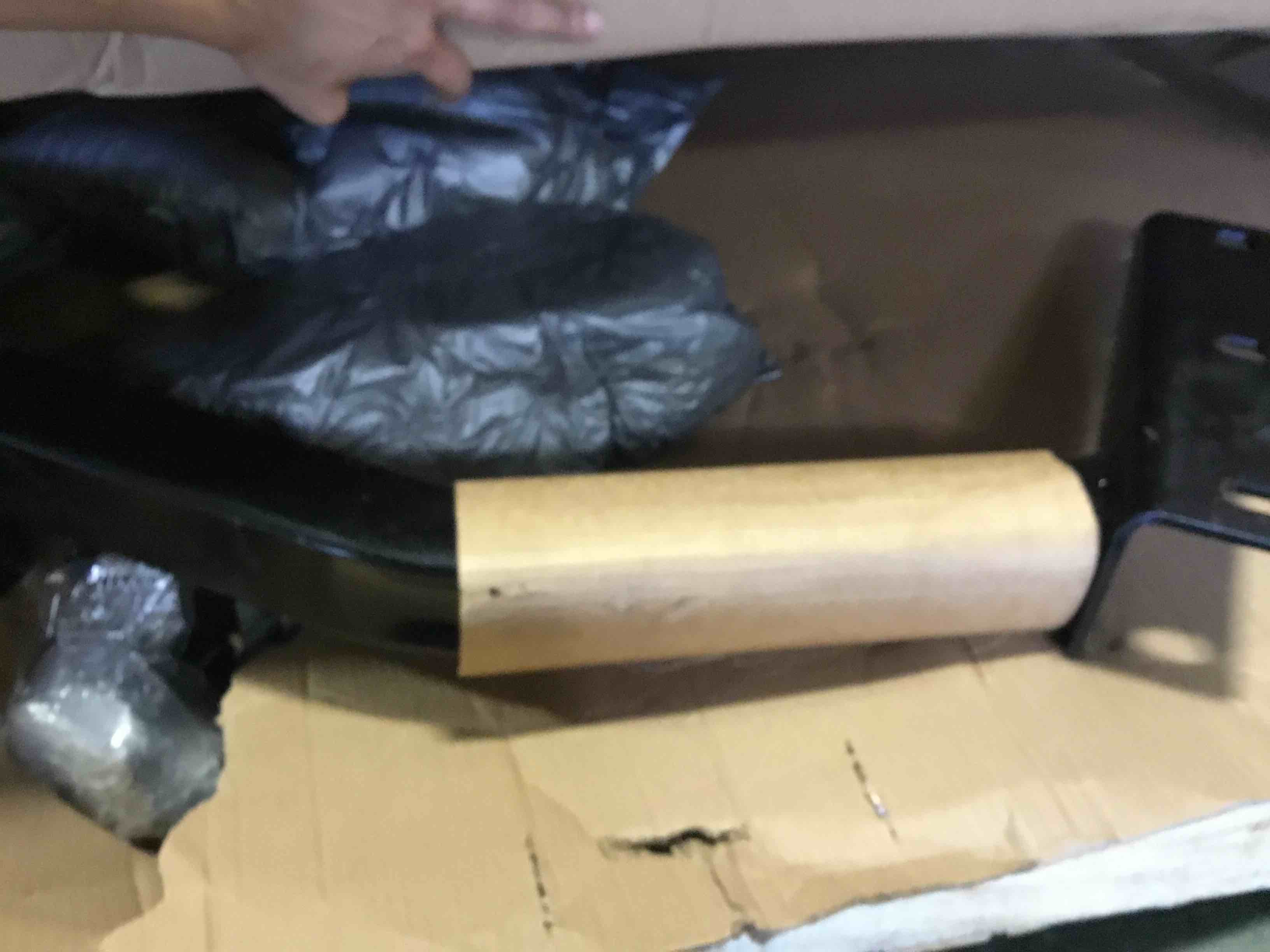 https://s3.amazonaws.com/lotting-images-prod/bidfta/YEL5334156_1691083825912.jpeg