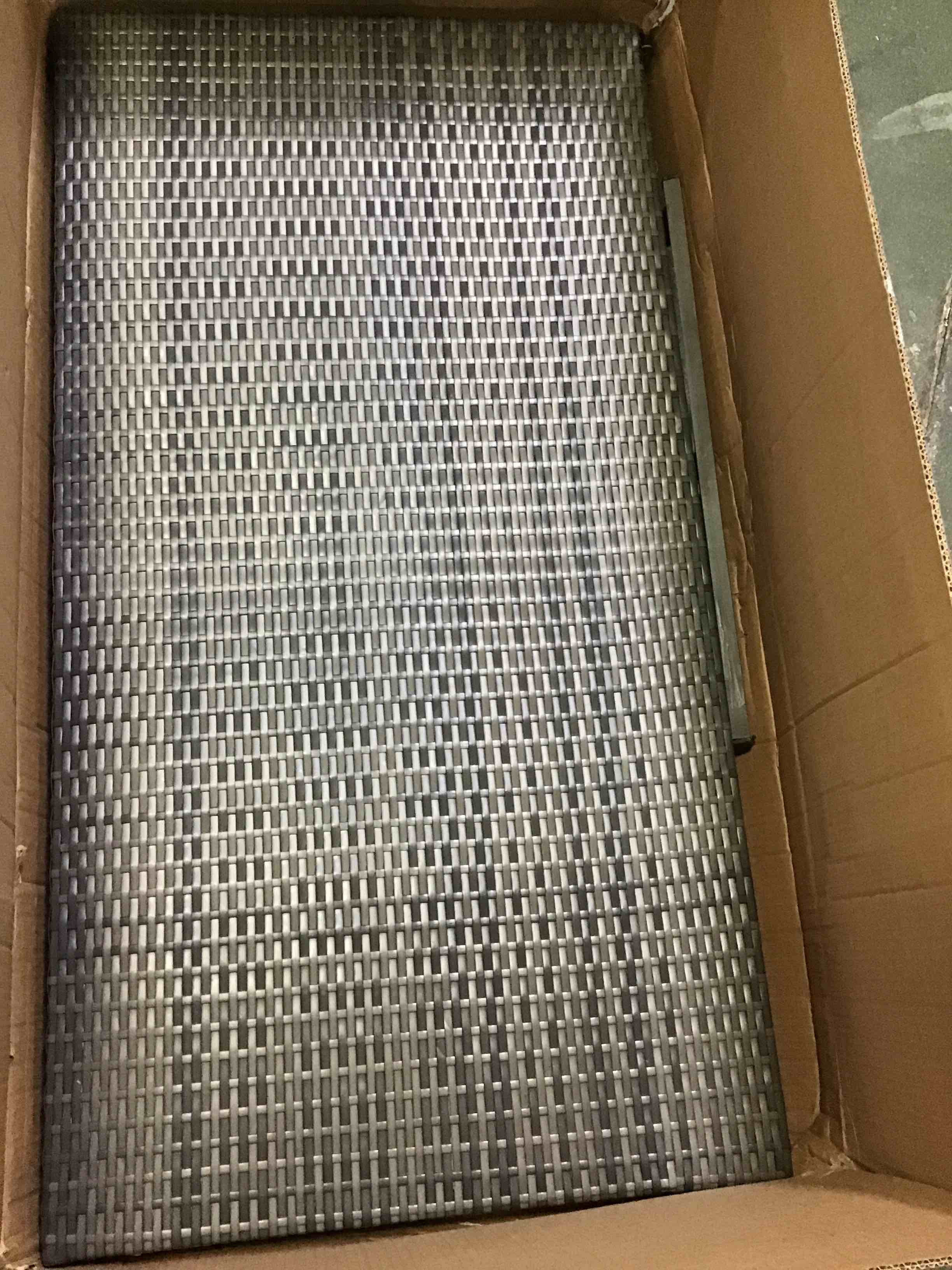 https://s3.amazonaws.com/lotting-images-prod/bidfta/YEL5334831_1691249064691.jpeg