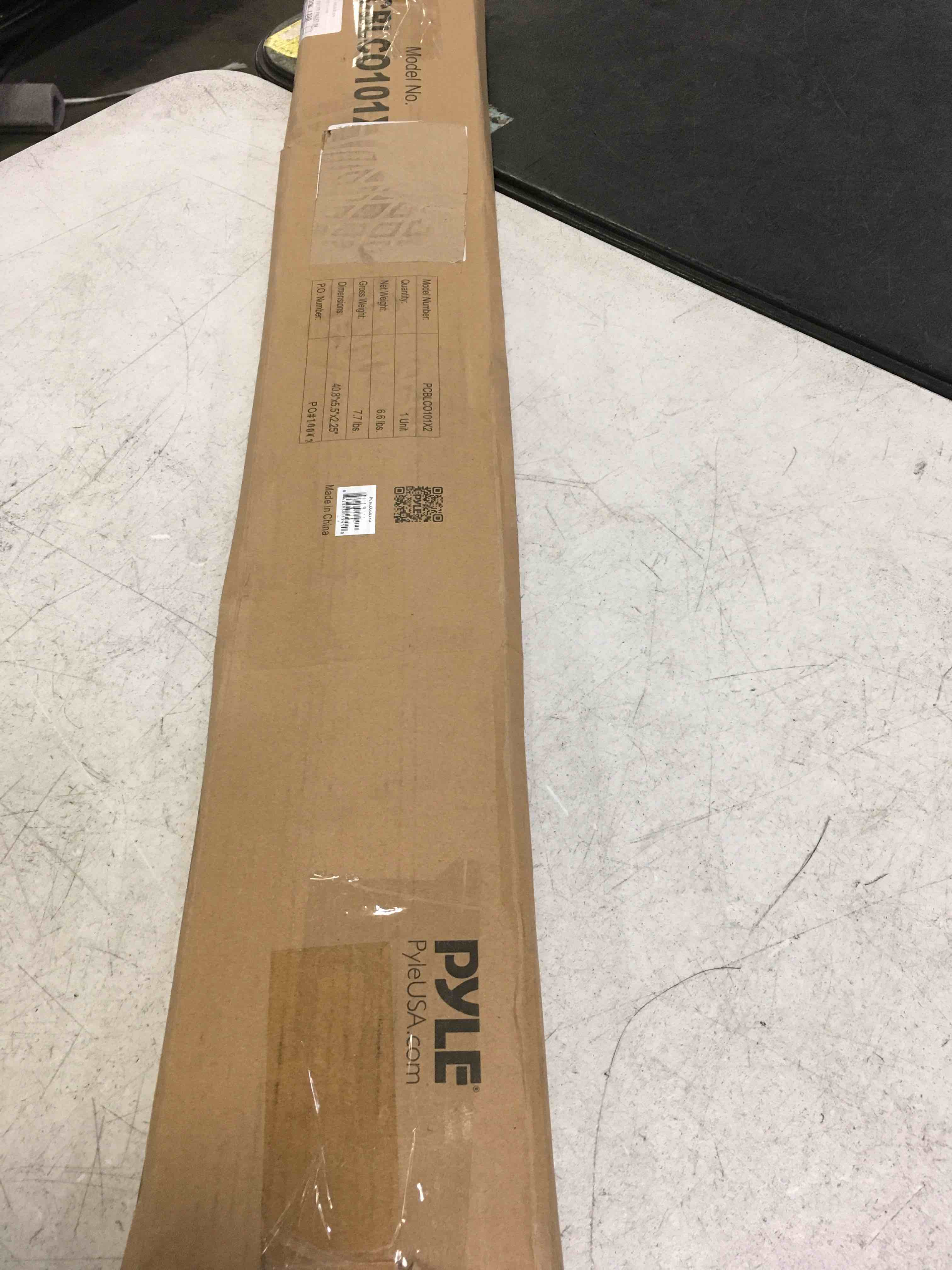 https://s3.amazonaws.com/lotting-images-prod/bidfta/YEL5334858_1691260758715.jpeg