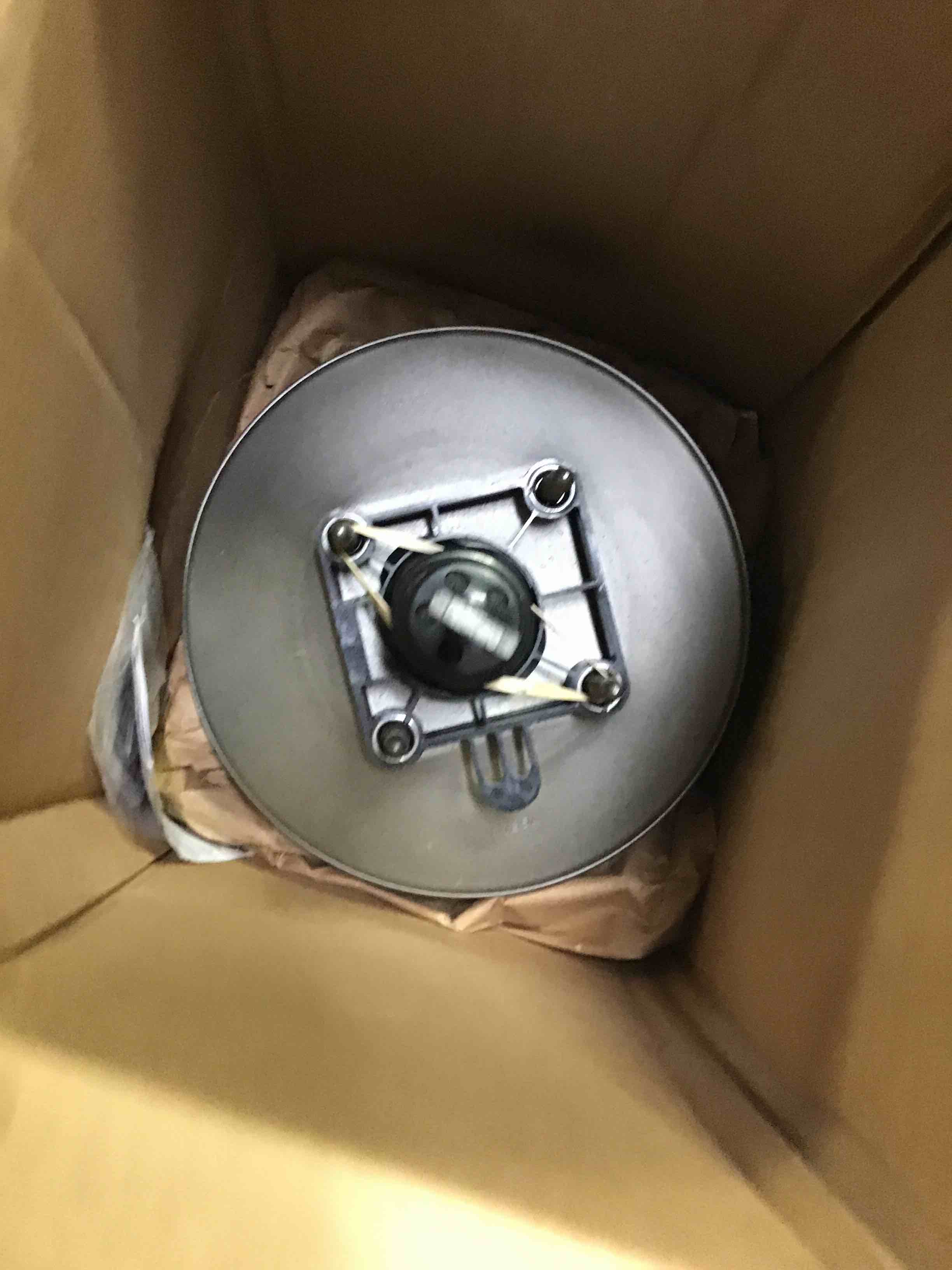https://s3.amazonaws.com/lotting-images-prod/bidfta/YEL5334926_1691414890725.jpeg