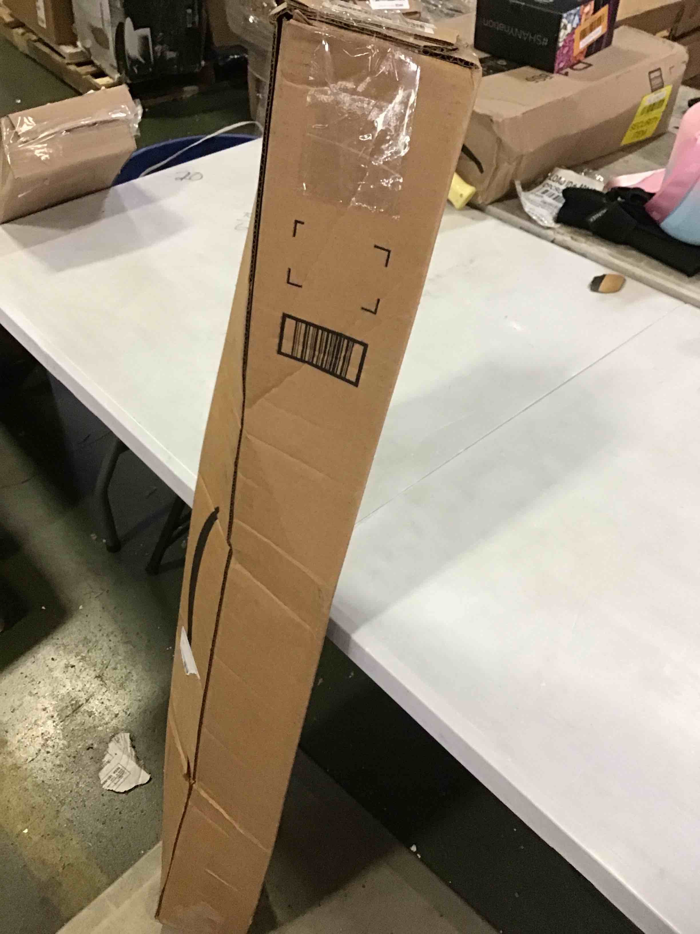 https://s3.amazonaws.com/lotting-images-prod/bidfta/YEL5335391_1691603552868.jpeg