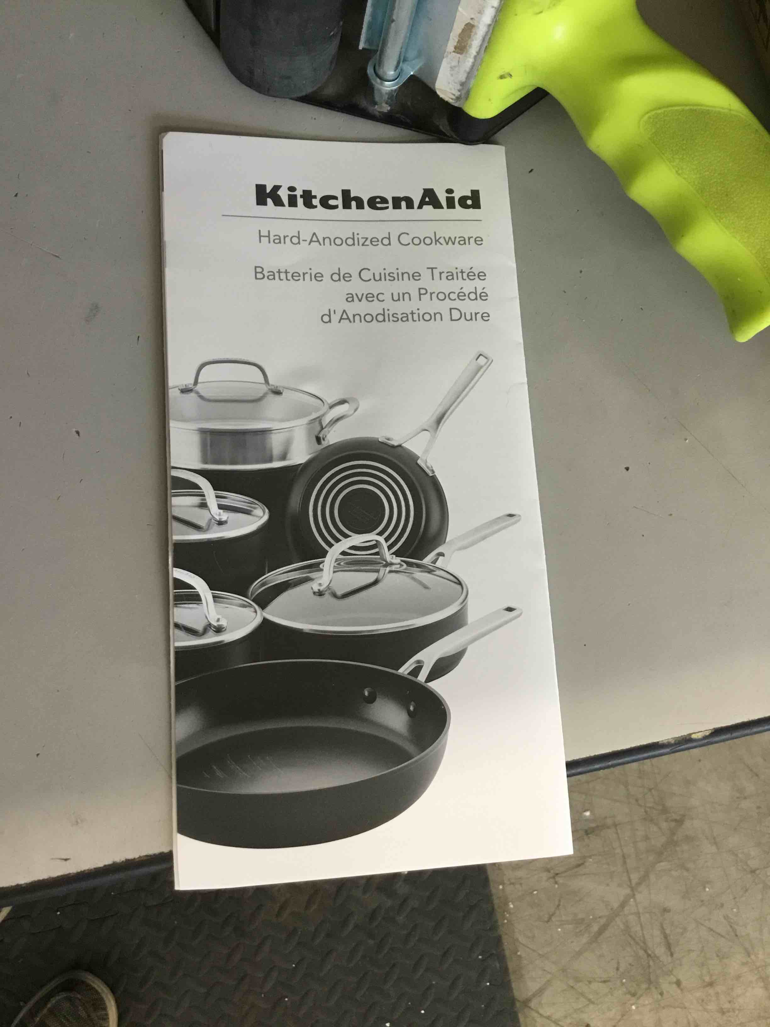 https://s3.amazonaws.com/lotting-images-prod/bidfta/YEL5337875_1689614804580.jpeg