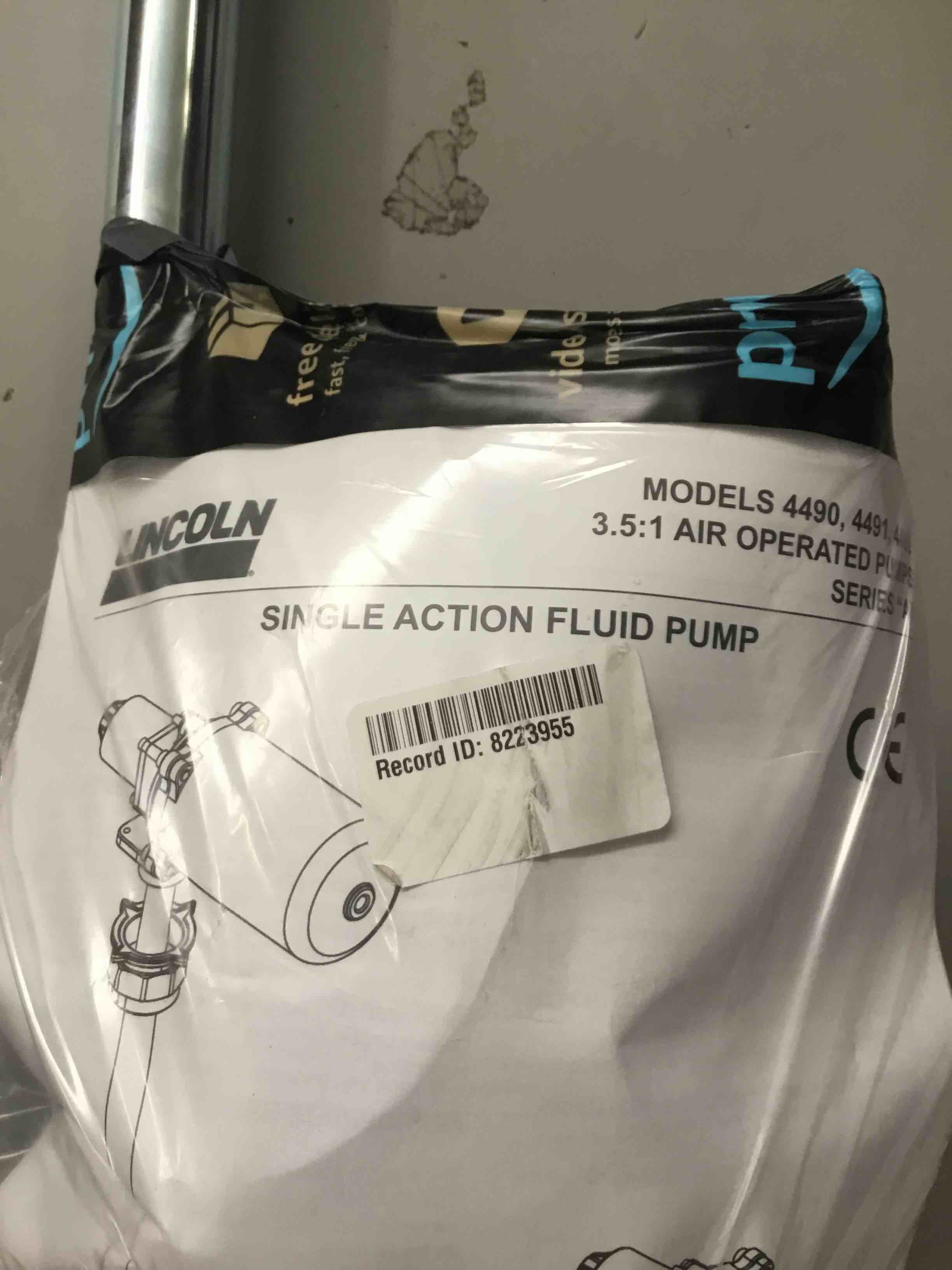 https://s3.amazonaws.com/lotting-images-prod/bidfta/YEL5337898_1689617509016.jpeg