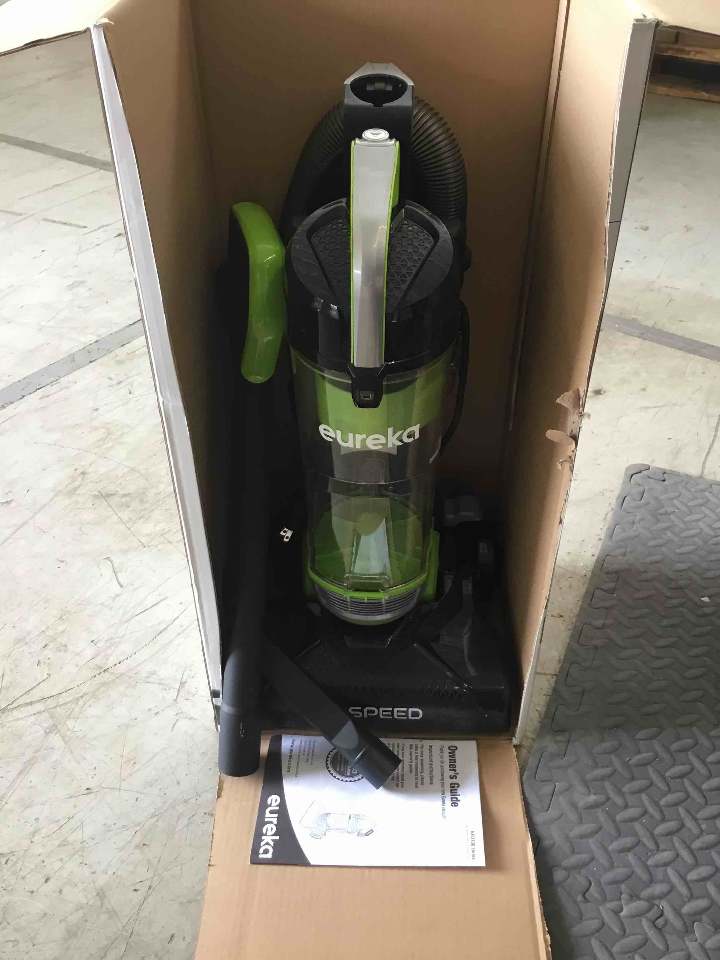 https://s3.amazonaws.com/lotting-images-prod/bidfta/YEL5338249_1690487893443.jpeg