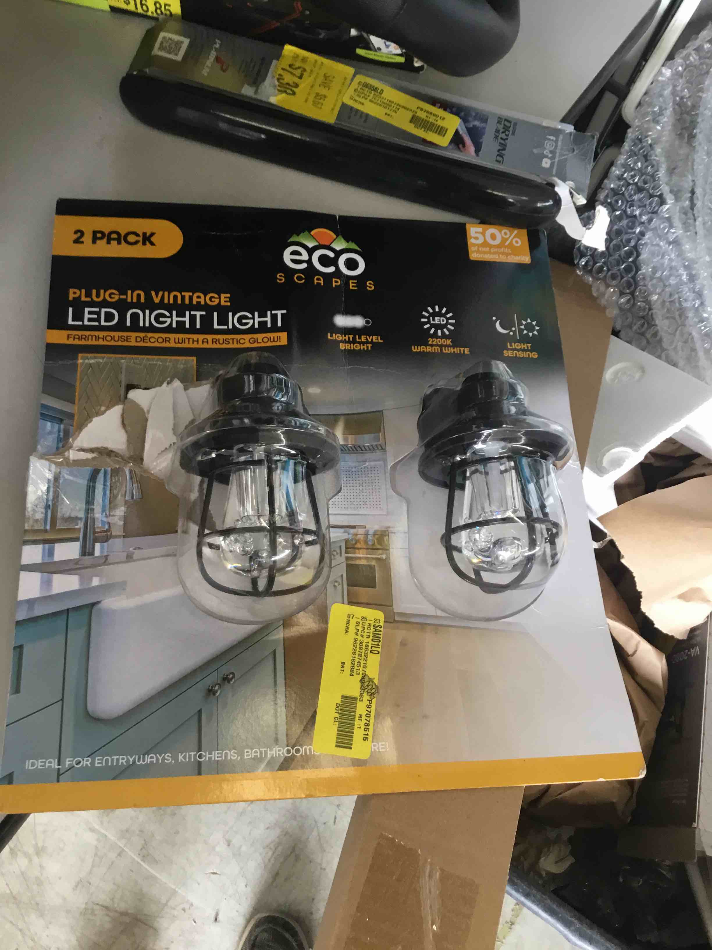 https://s3.amazonaws.com/lotting-images-prod/bidfta/YEL5338250_1690488096396.jpeg