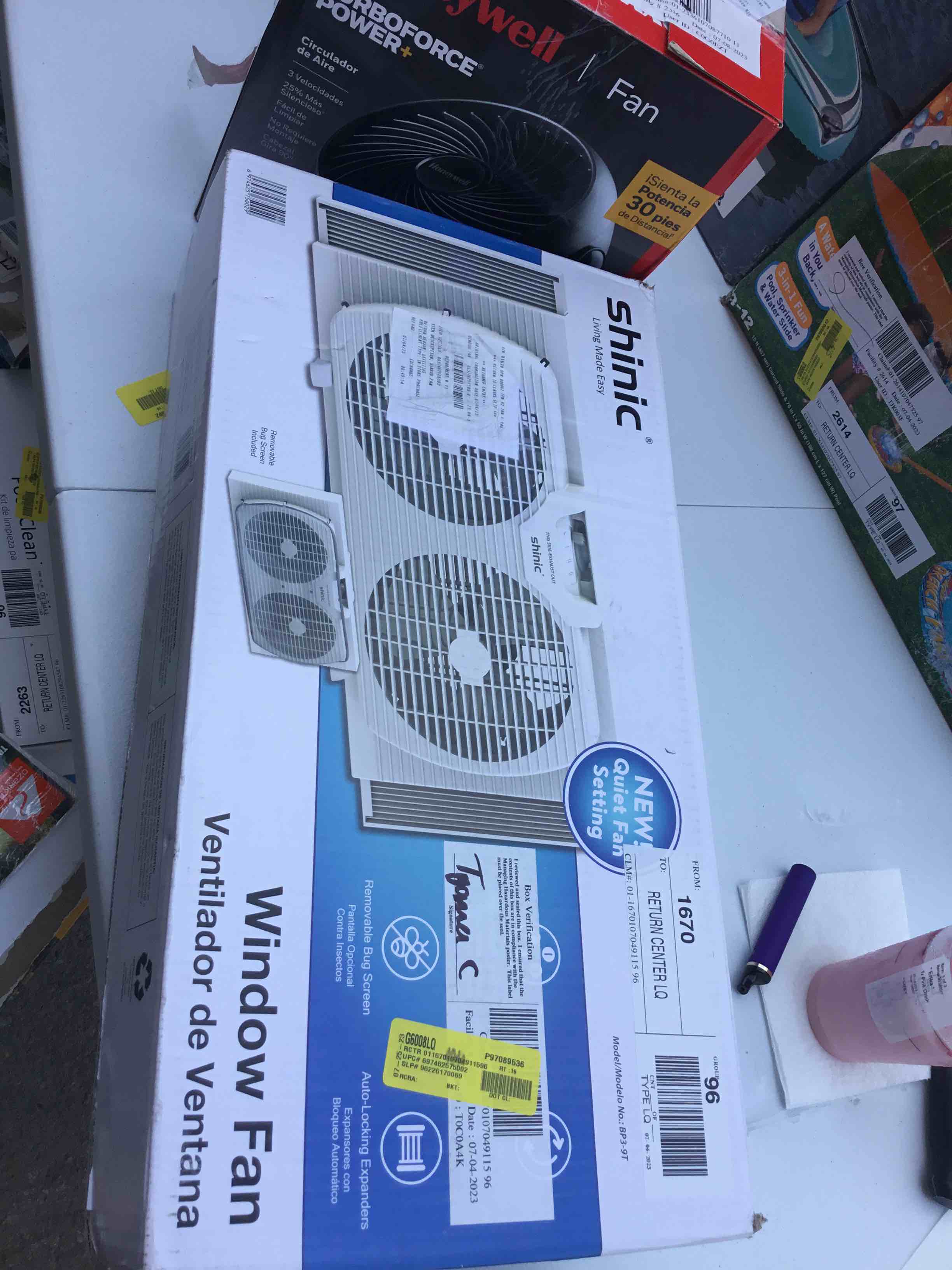 https://s3.amazonaws.com/lotting-images-prod/bidfta/YEL5338264_1690560166100.jpeg
