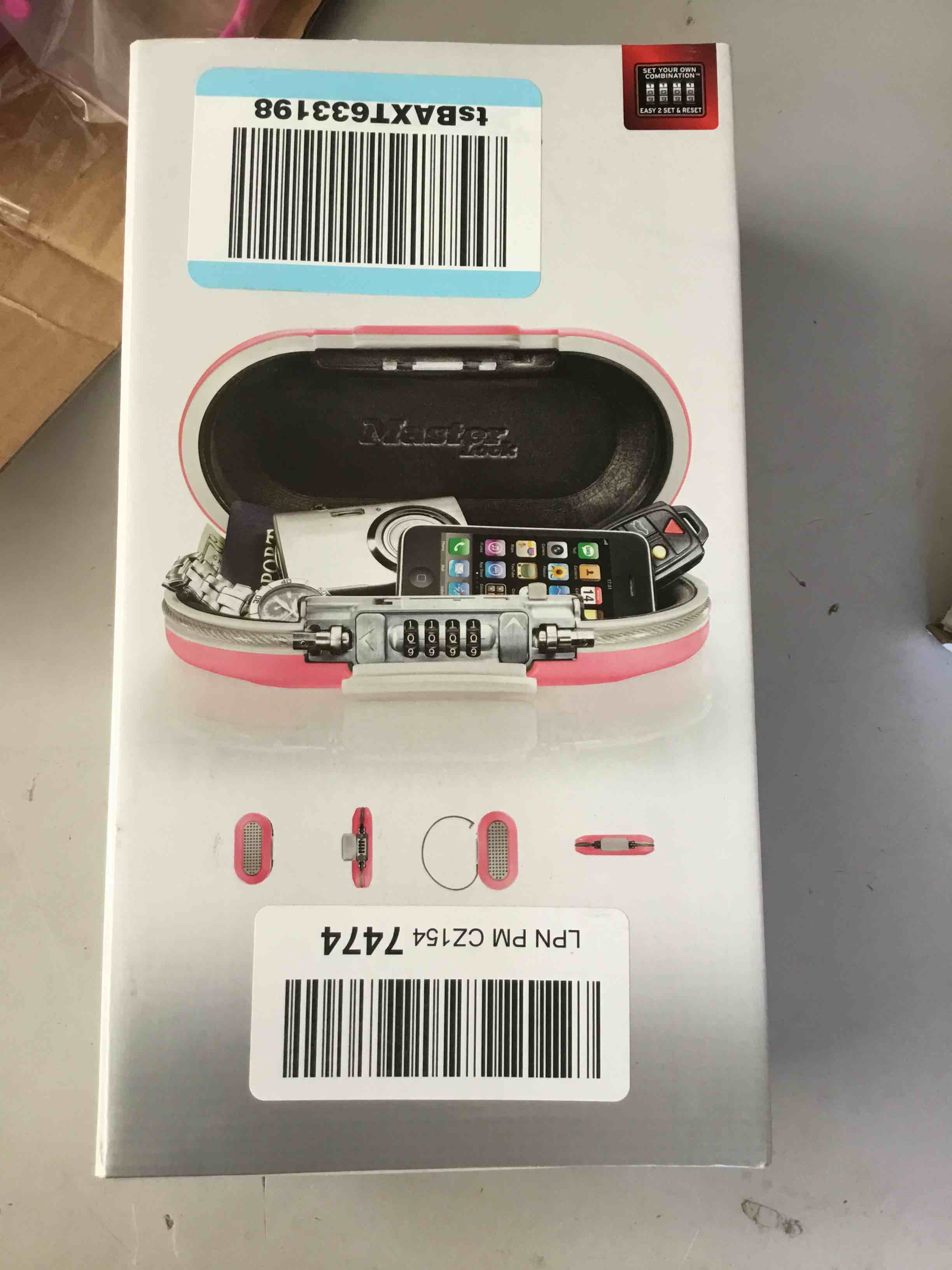 https://s3.amazonaws.com/lotting-images-prod/bidfta/YEL5338929_1691760856853.jpeg