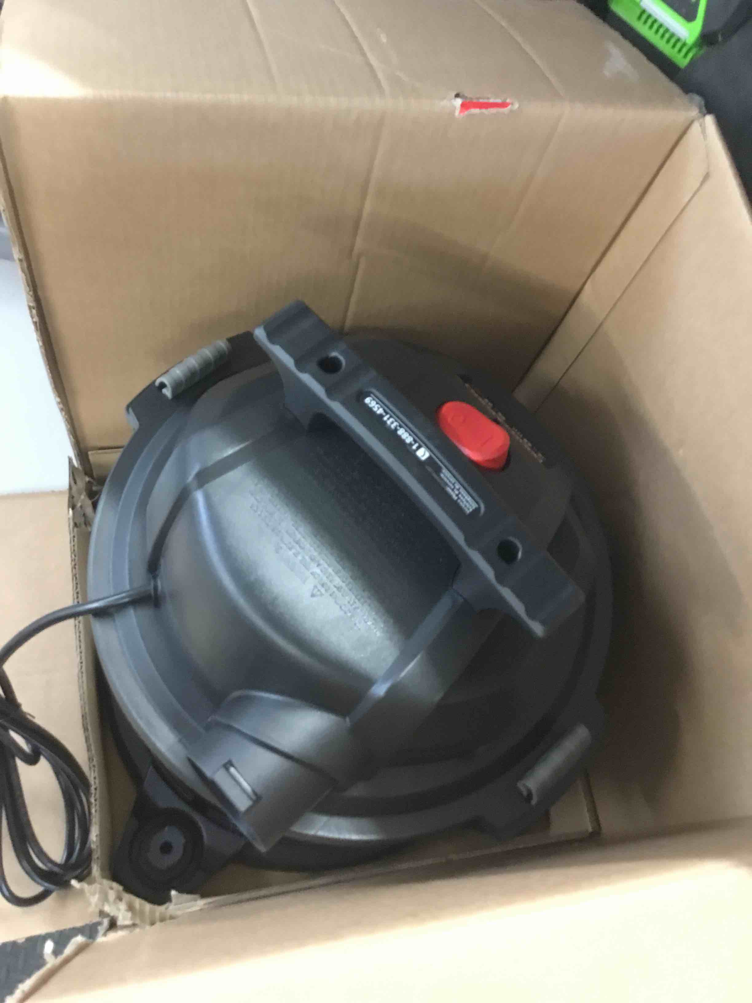 https://s3.amazonaws.com/lotting-images-prod/bidfta/YEL5338964_1692026202719.jpeg