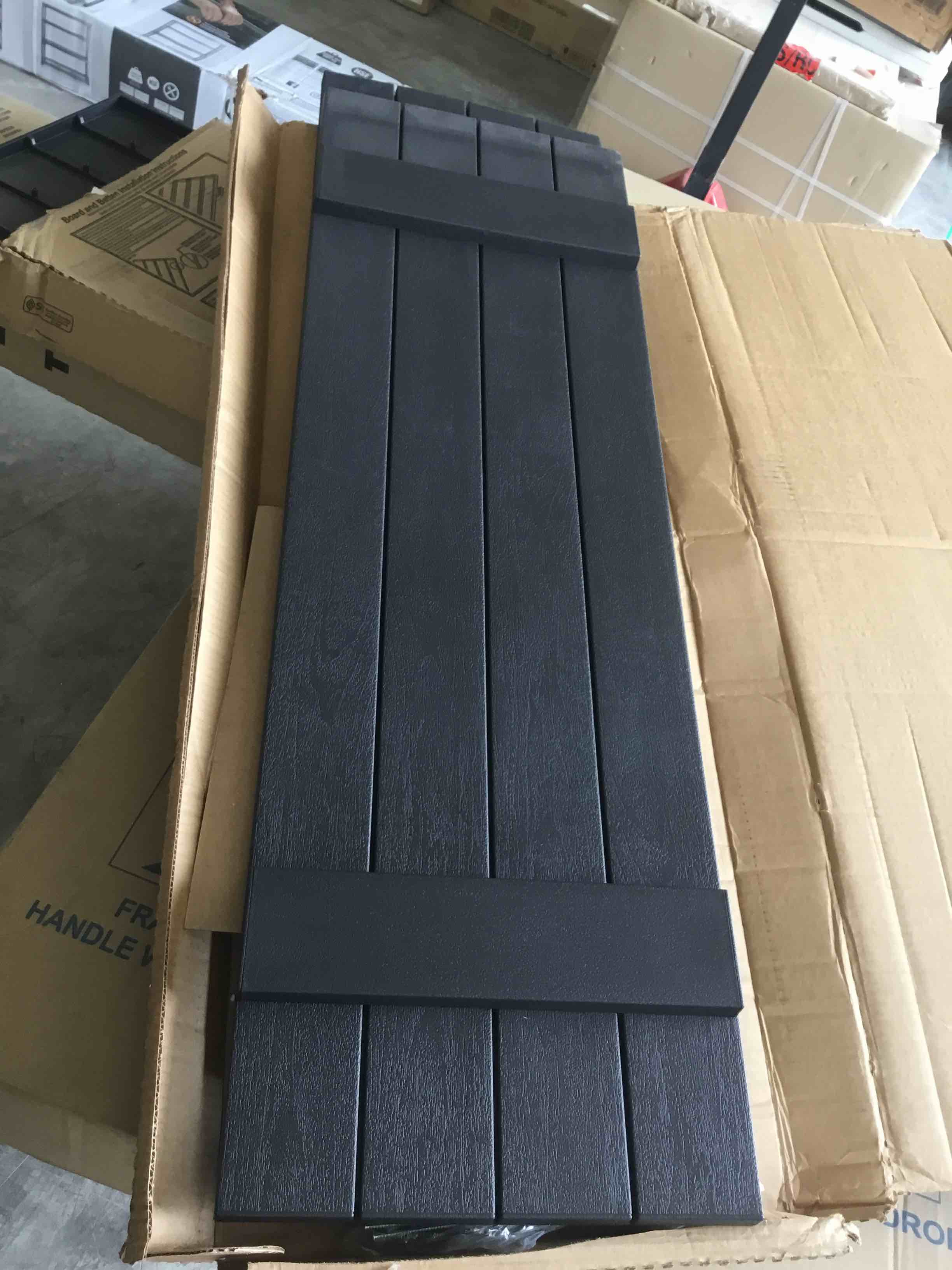 https://s3.amazonaws.com/lotting-images-prod/bidfta/YEL5339098_1692209594550.jpeg