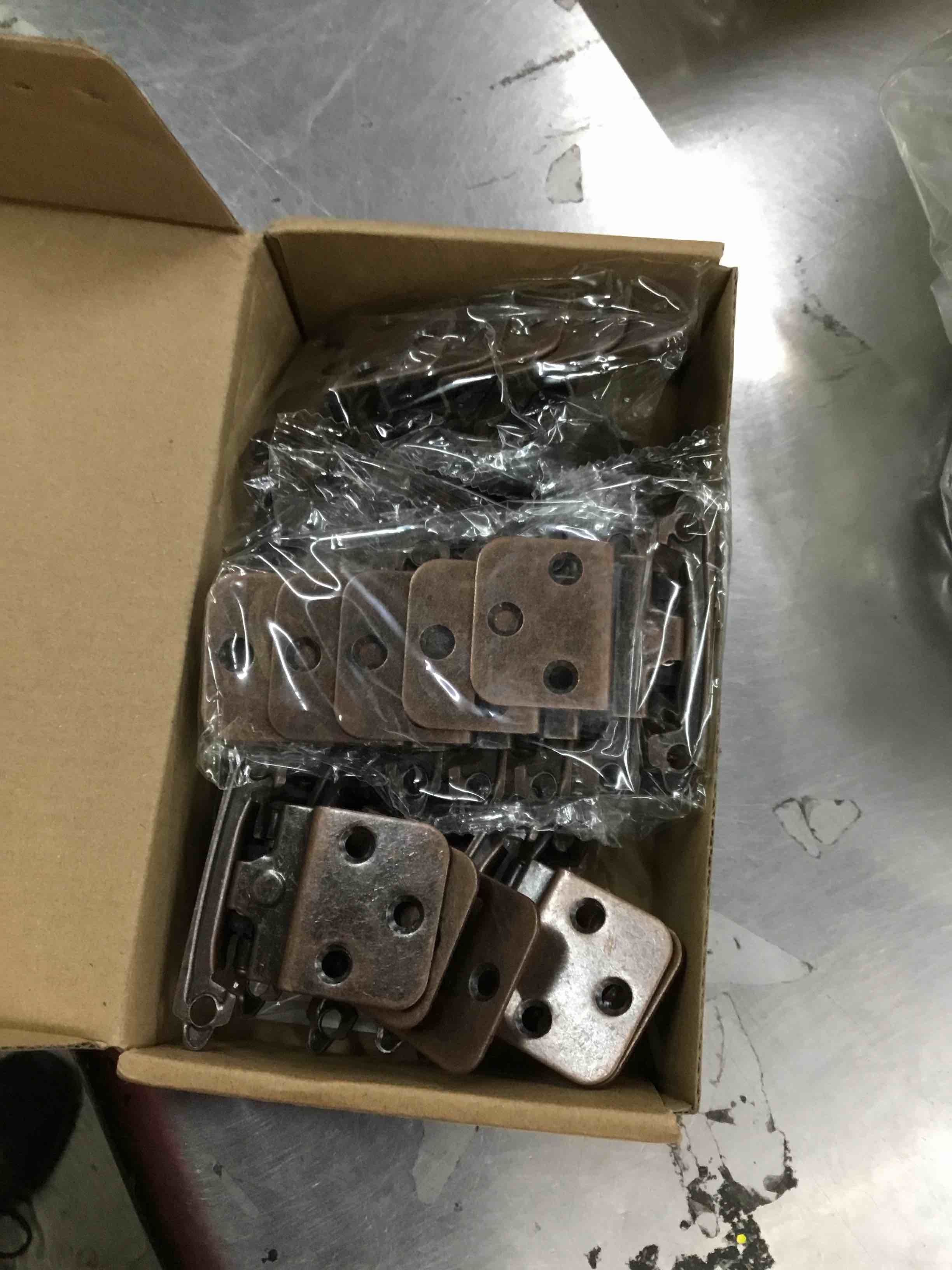 https://s3.amazonaws.com/lotting-images-prod/bidfta/YEL5343905_1696536310929.jpeg