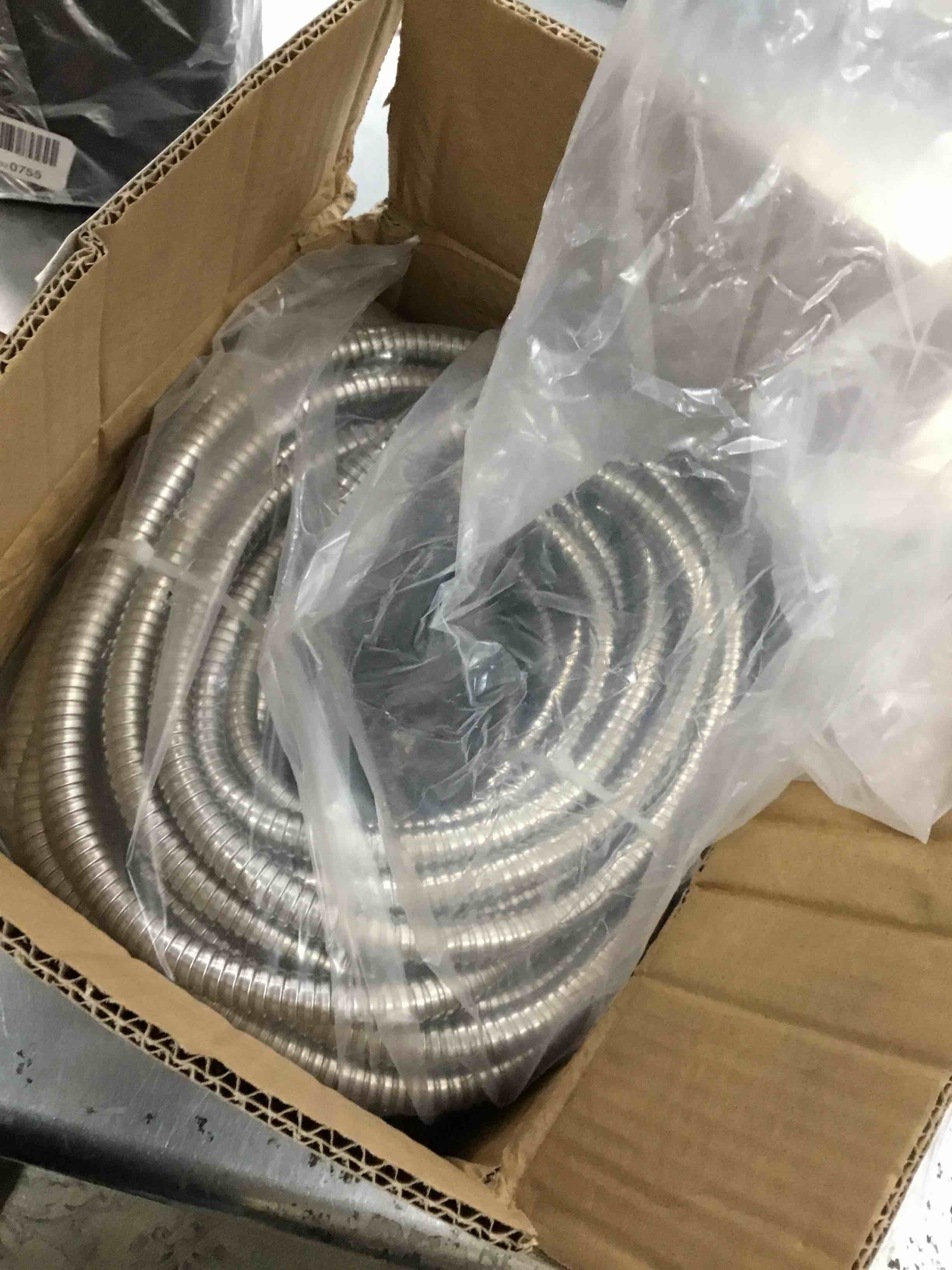 https://s3.amazonaws.com/lotting-images-prod/bidfta/YEL5343938_1696598573630.jpeg