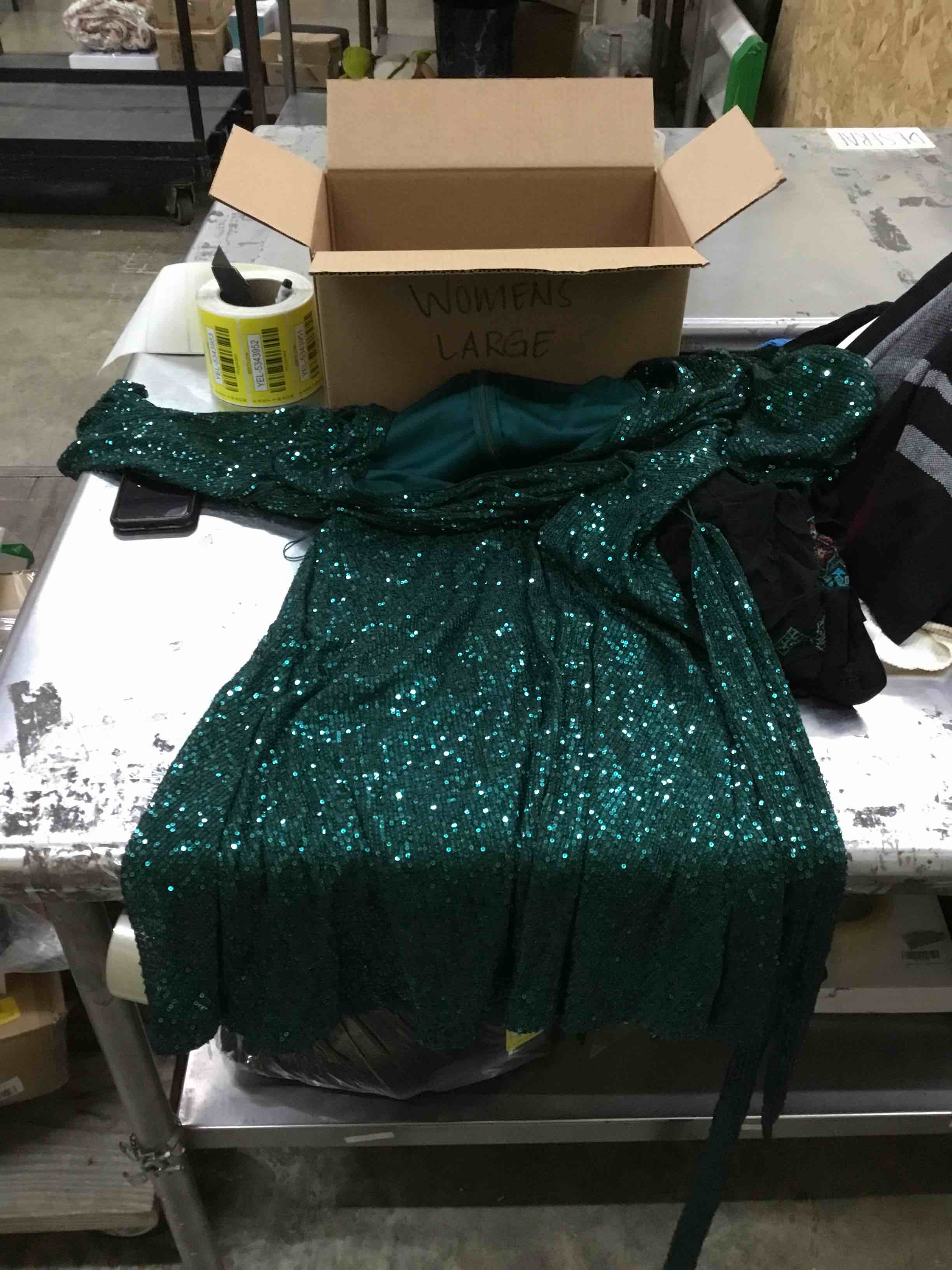 https://s3.amazonaws.com/lotting-images-prod/bidfta/YEL5343943_1696607953694.jpeg