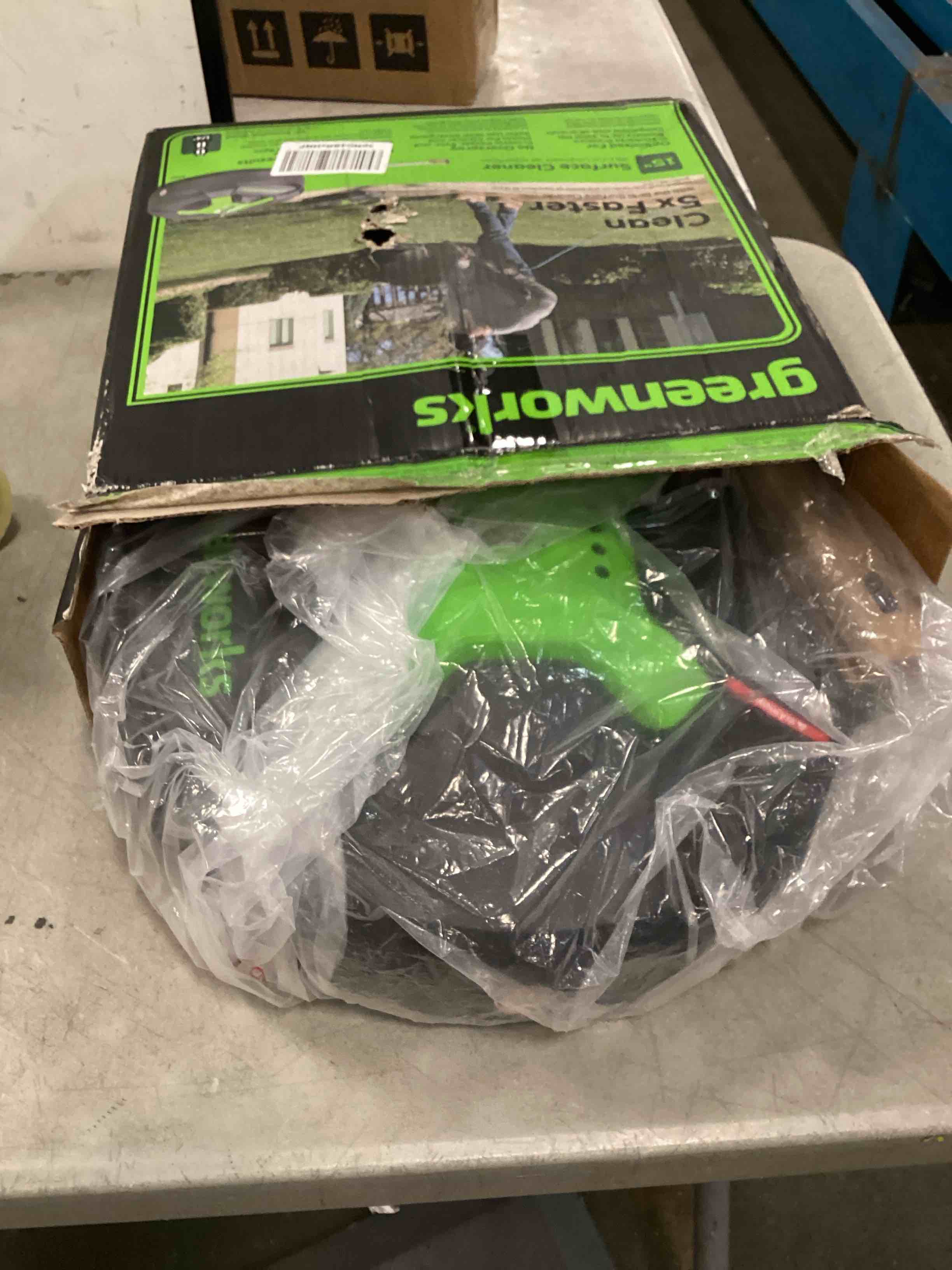 https://s3.amazonaws.com/lotting-images-prod/bidfta/YEL5345420_1721190315540.jpeg
