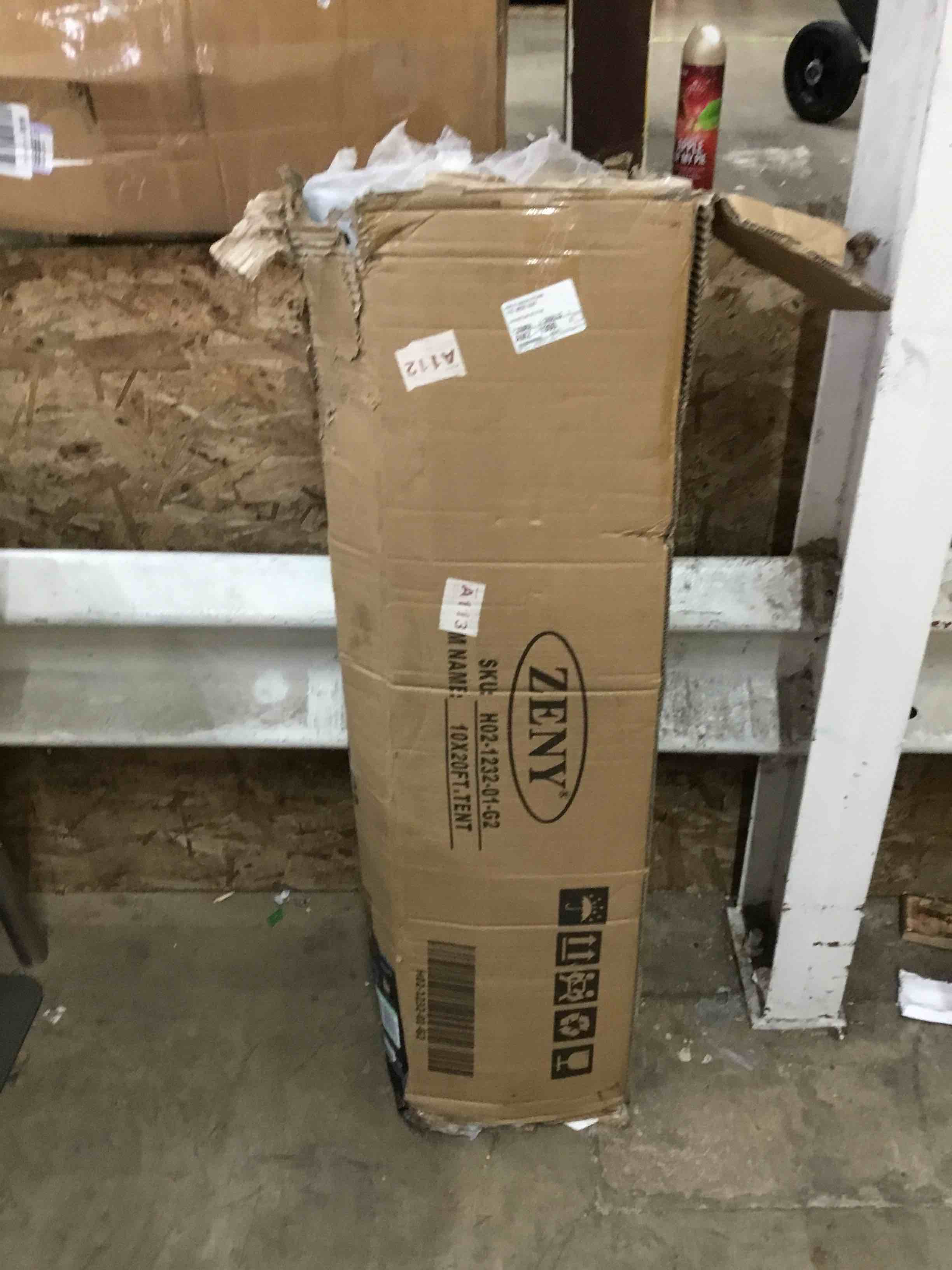 https://s3.amazonaws.com/lotting-images-prod/bidfta/YEL5346635_1693413650530.jpeg