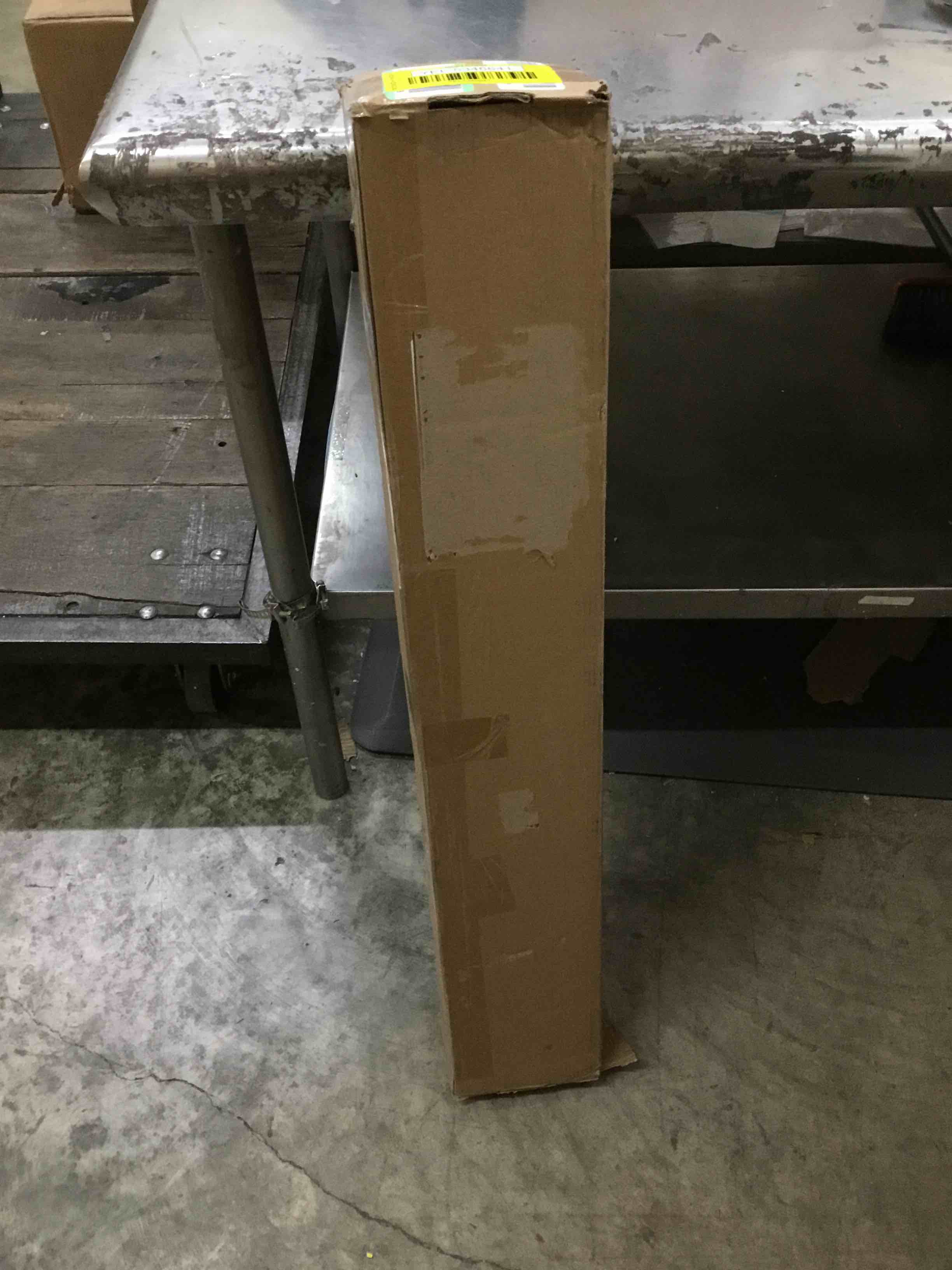 https://s3.amazonaws.com/lotting-images-prod/bidfta/YEL5346641_1693418116368.jpeg