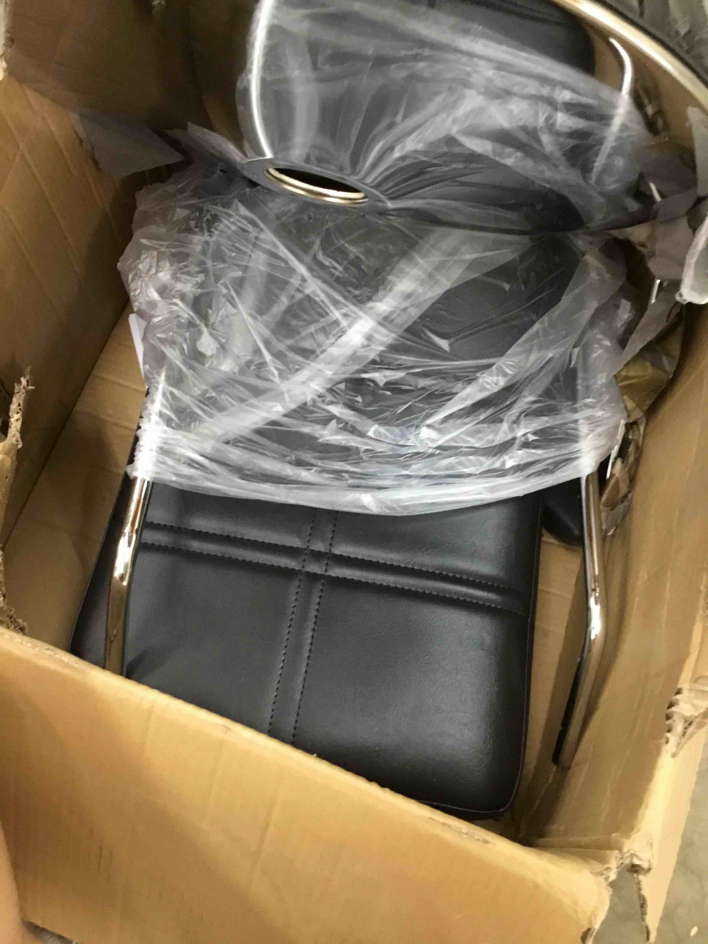 https://s3.amazonaws.com/lotting-images-prod/bidfta/YEL5347207_1695663651961.jpeg