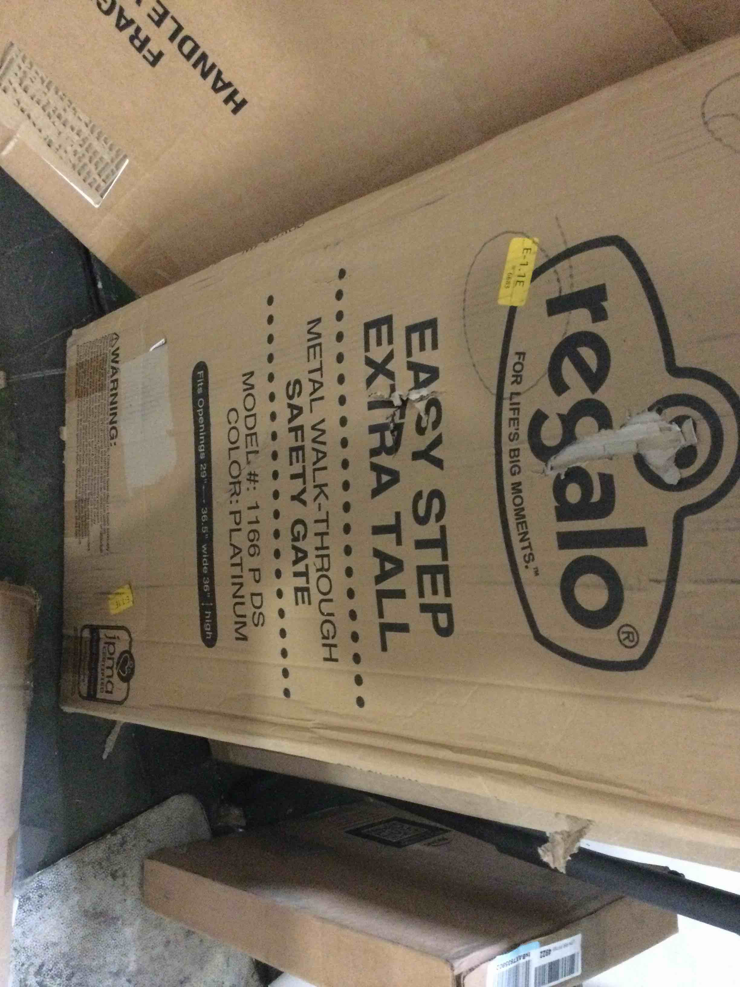https://s3.amazonaws.com/lotting-images-prod/bidfta/YEL5351385_1690043396253.jpeg