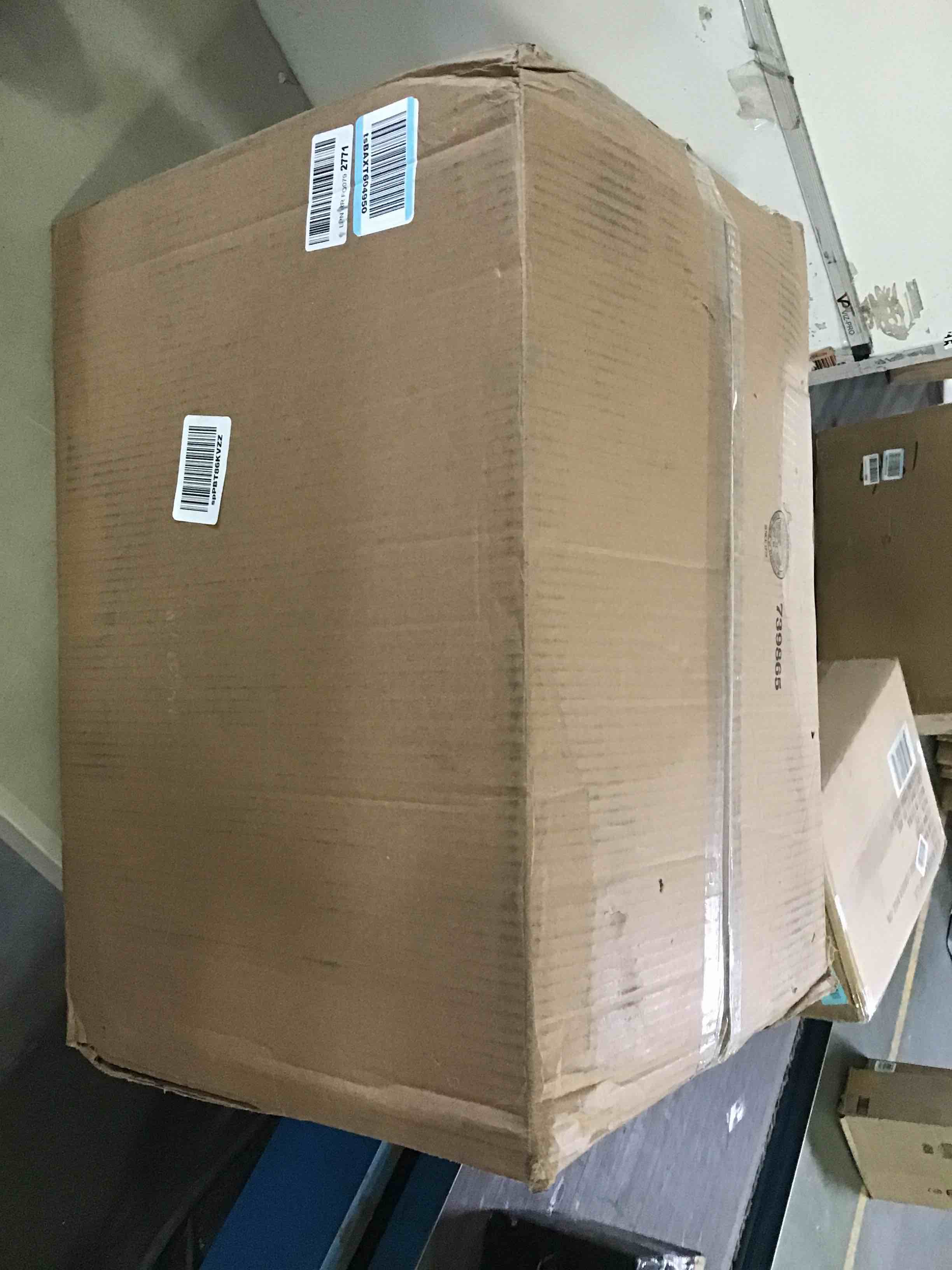 https://s3.amazonaws.com/lotting-images-prod/bidfta/YEL5351878_1690987263702.jpeg