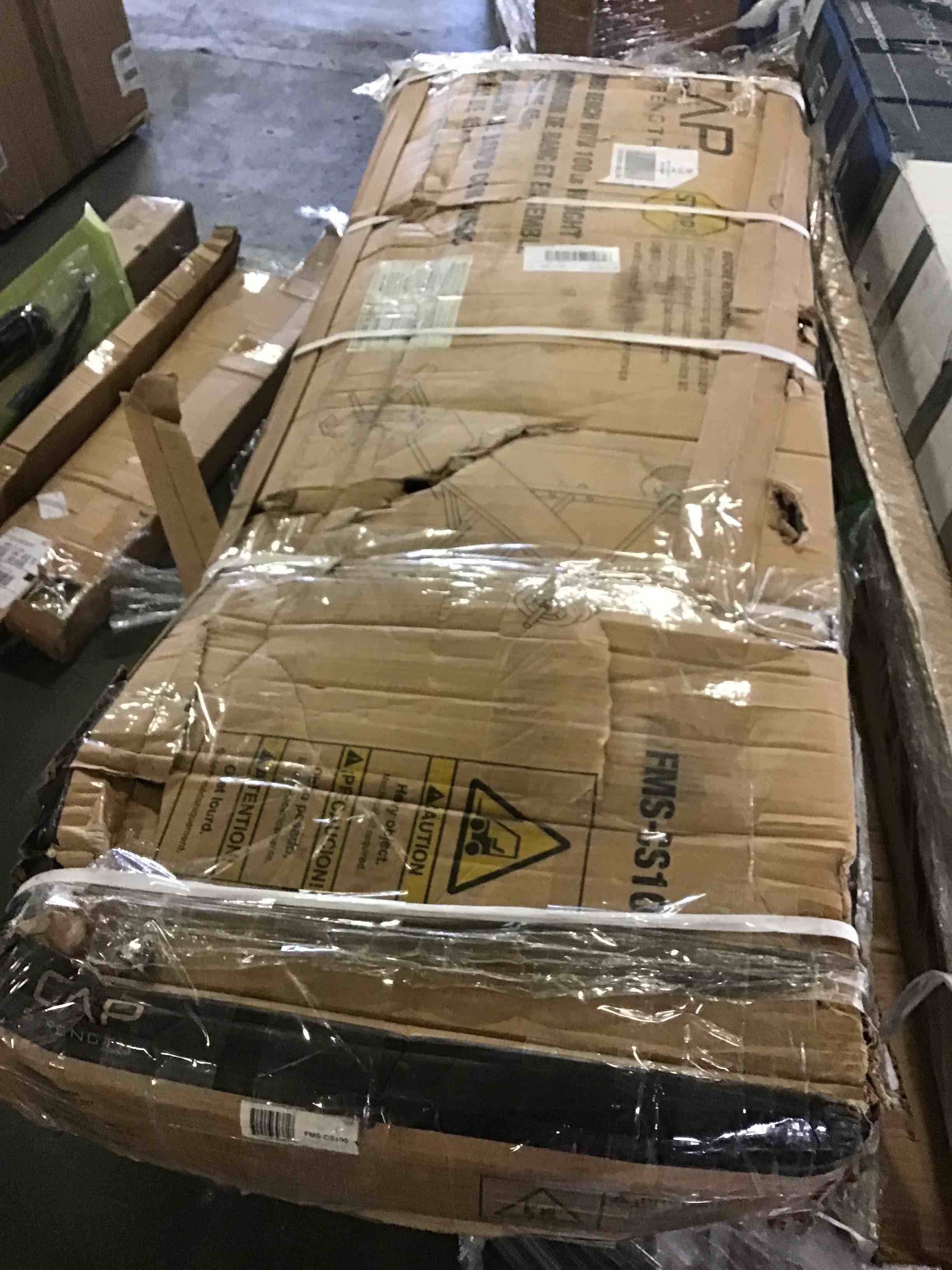 https://s3.amazonaws.com/lotting-images-prod/bidfta/YEL5352002_1691070336449.jpeg