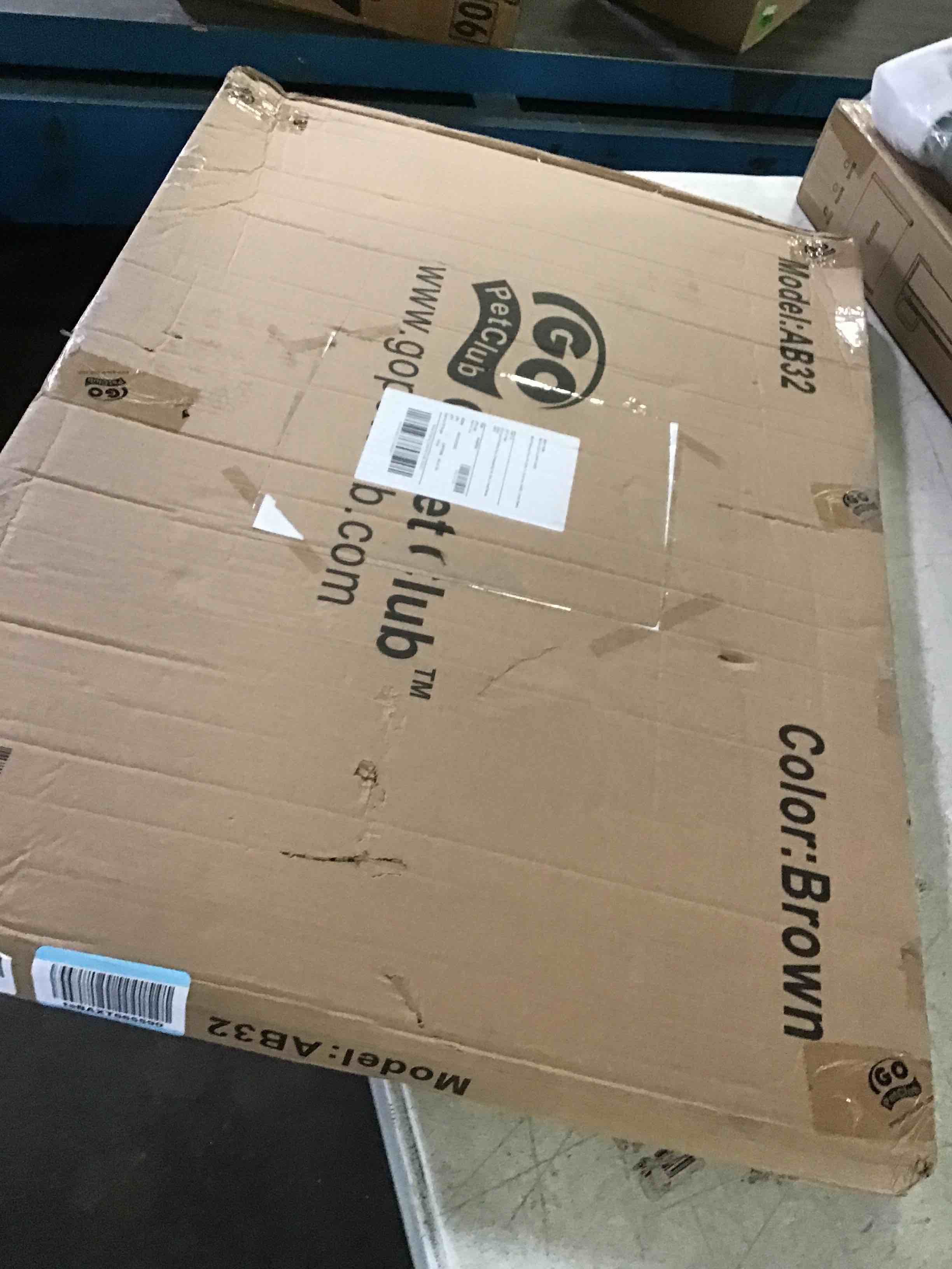 https://s3.amazonaws.com/lotting-images-prod/bidfta/YEL5352255_1691165375384.jpeg