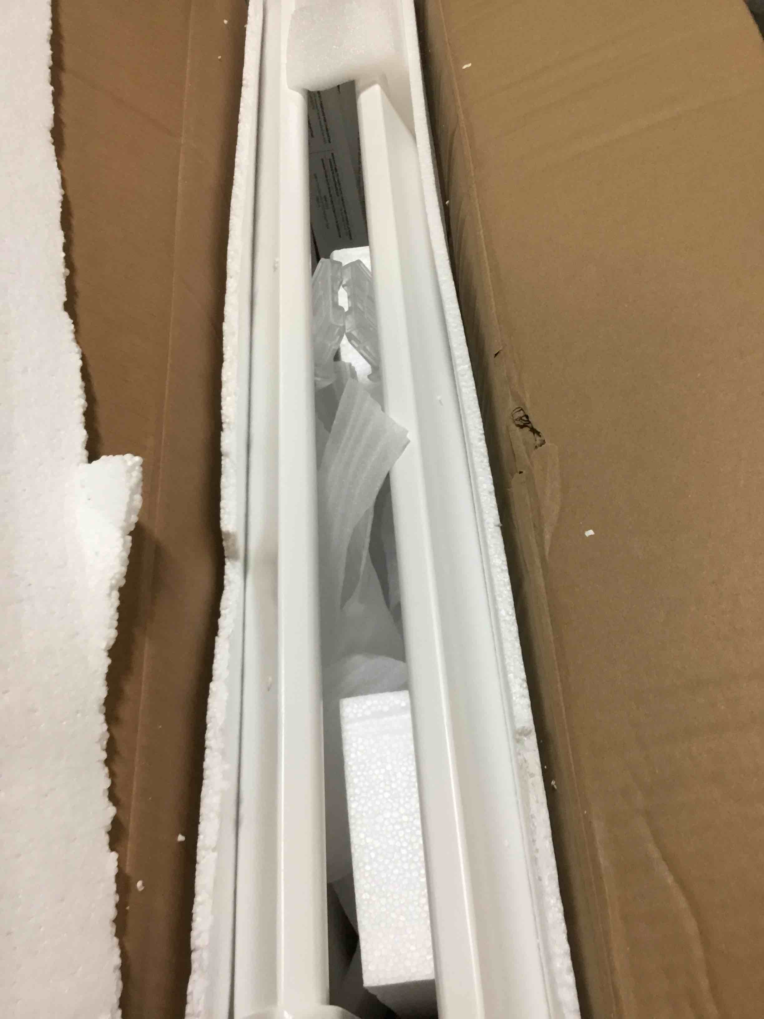 https://s3.amazonaws.com/lotting-images-prod/bidfta/YEL5352669_1689967736726.jpeg