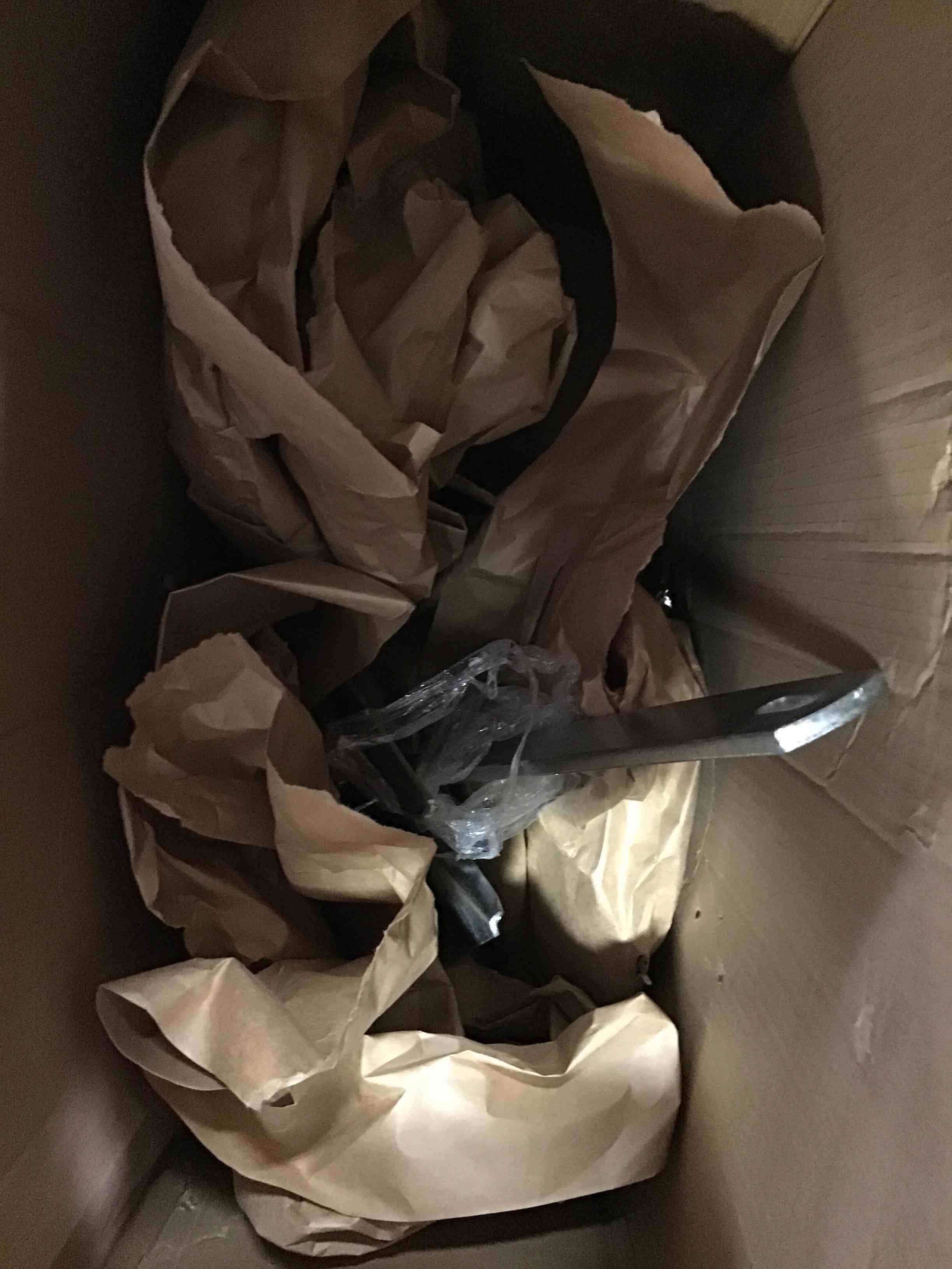 https://s3.amazonaws.com/lotting-images-prod/bidfta/YEL5353606_1691072770172.jpeg