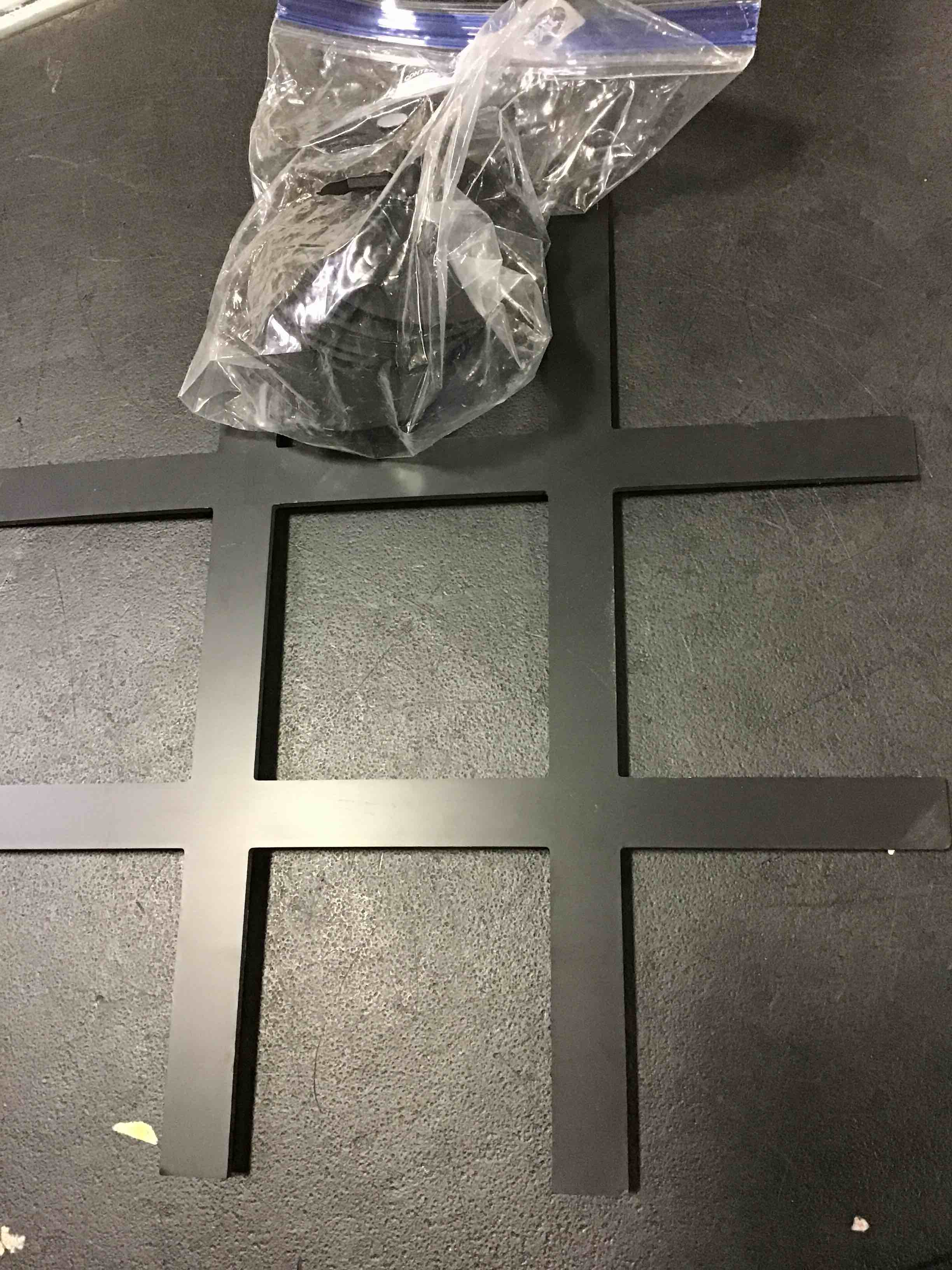 https://s3.amazonaws.com/lotting-images-prod/bidfta/YEL5353737_1691496941647.jpeg