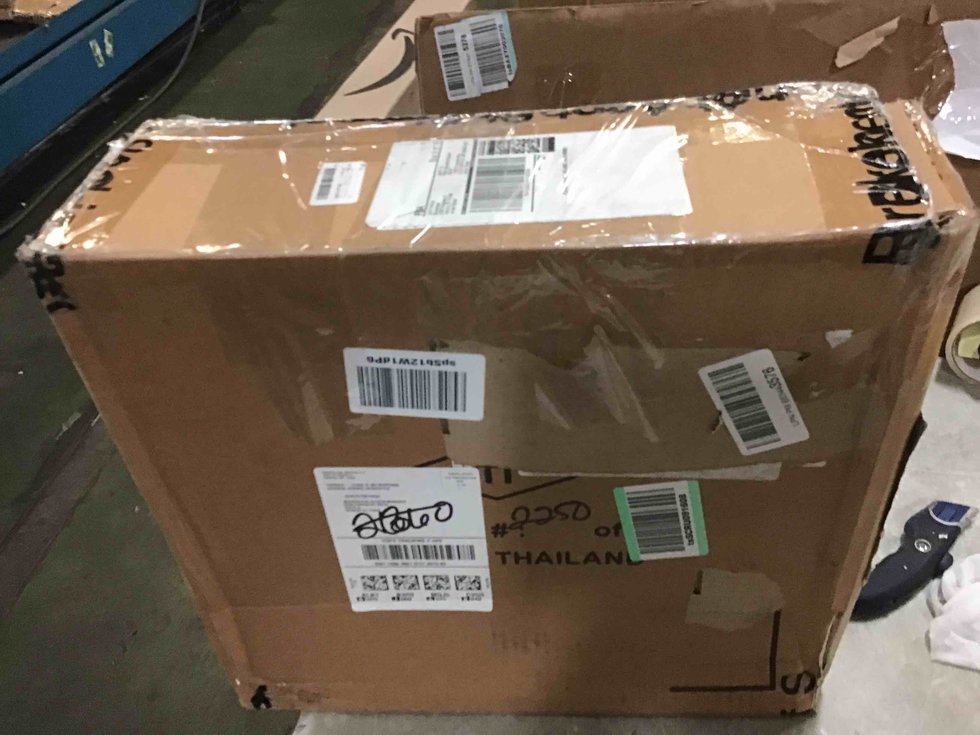 https://s3.amazonaws.com/lotting-images-prod/bidfta/YEL5355627_1689876405900.jpeg