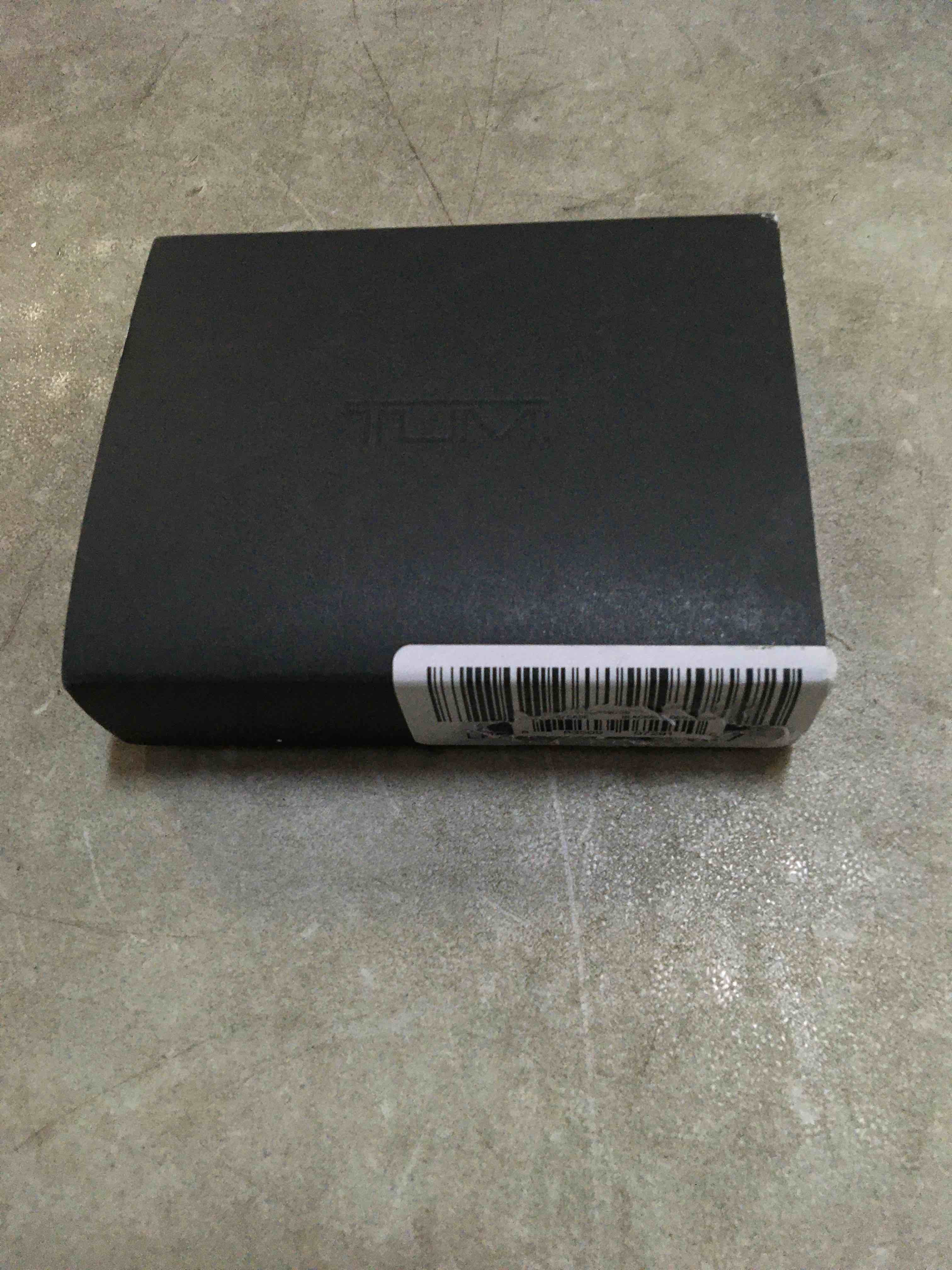 https://s3.amazonaws.com/lotting-images-prod/bidfta/YEL5356180_1690300866588.jpeg