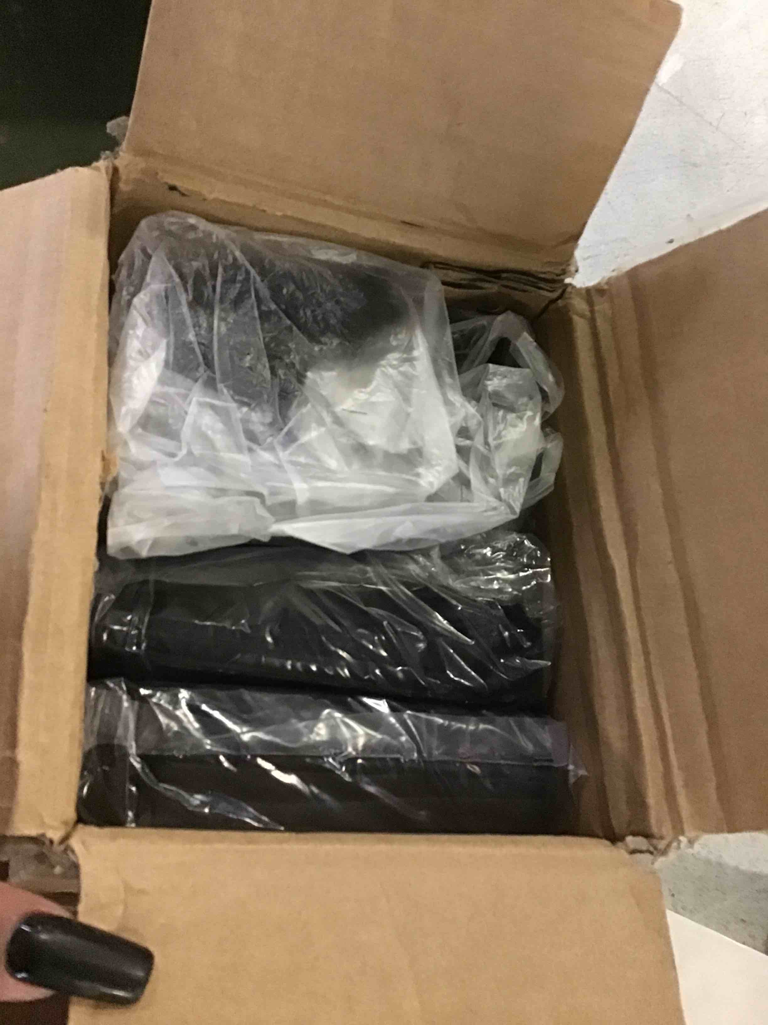 https://s3.amazonaws.com/lotting-images-prod/bidfta/YEL5357887_1690551467751.jpeg