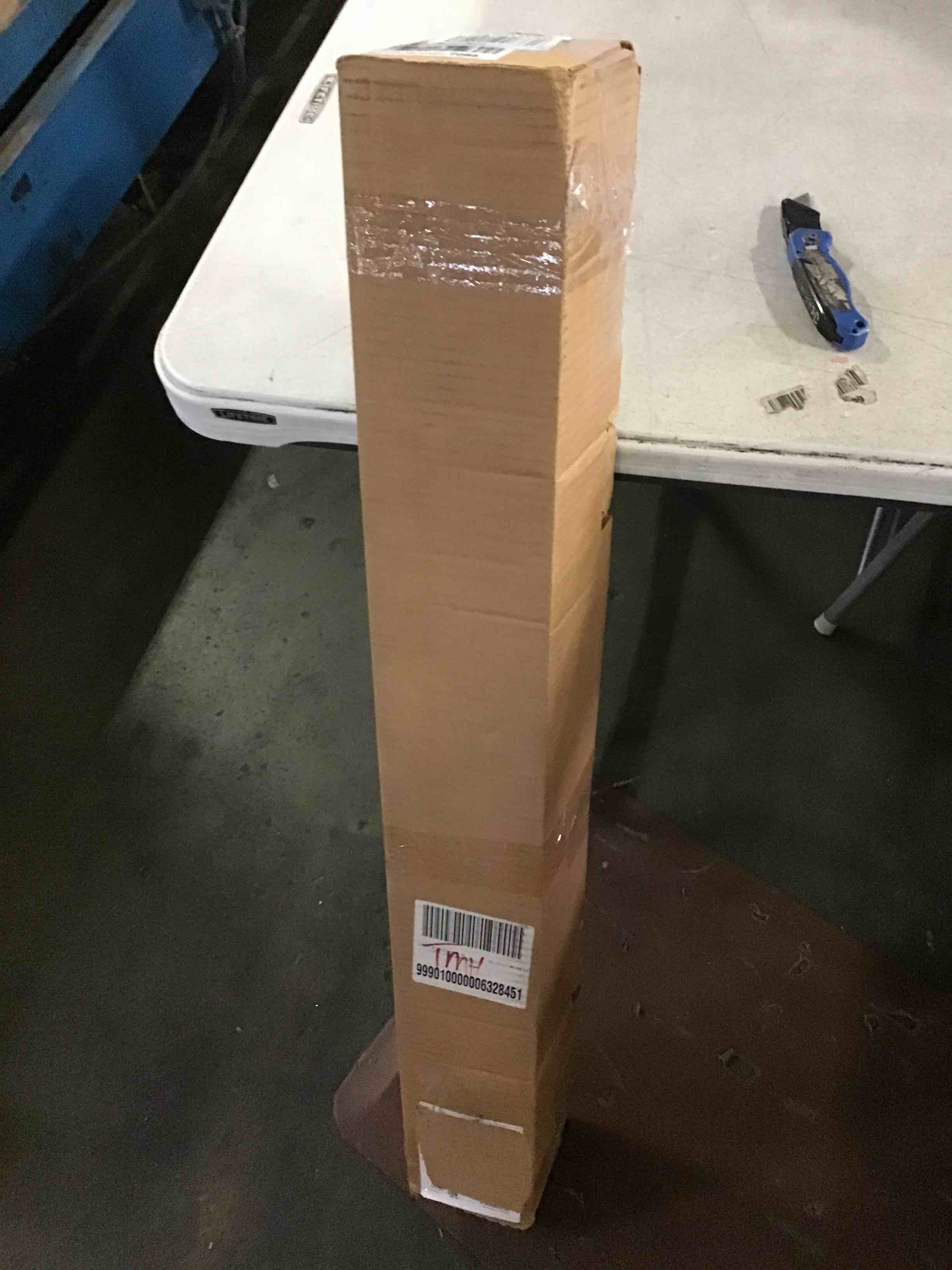 https://s3.amazonaws.com/lotting-images-prod/bidfta/YEL5357946_1690564696534.jpeg