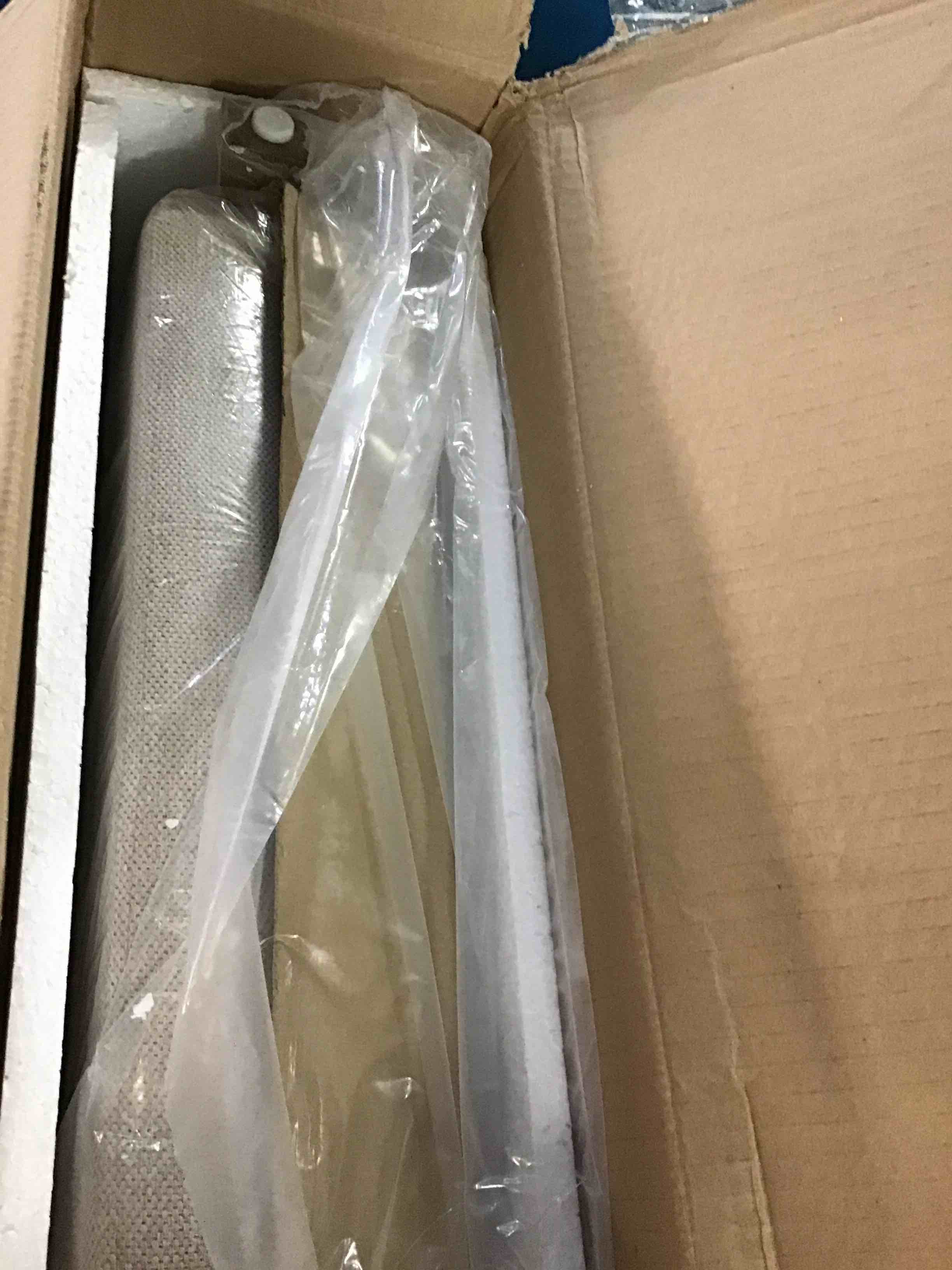 https://s3.amazonaws.com/lotting-images-prod/bidfta/YEL5358018_1690803102617.jpeg