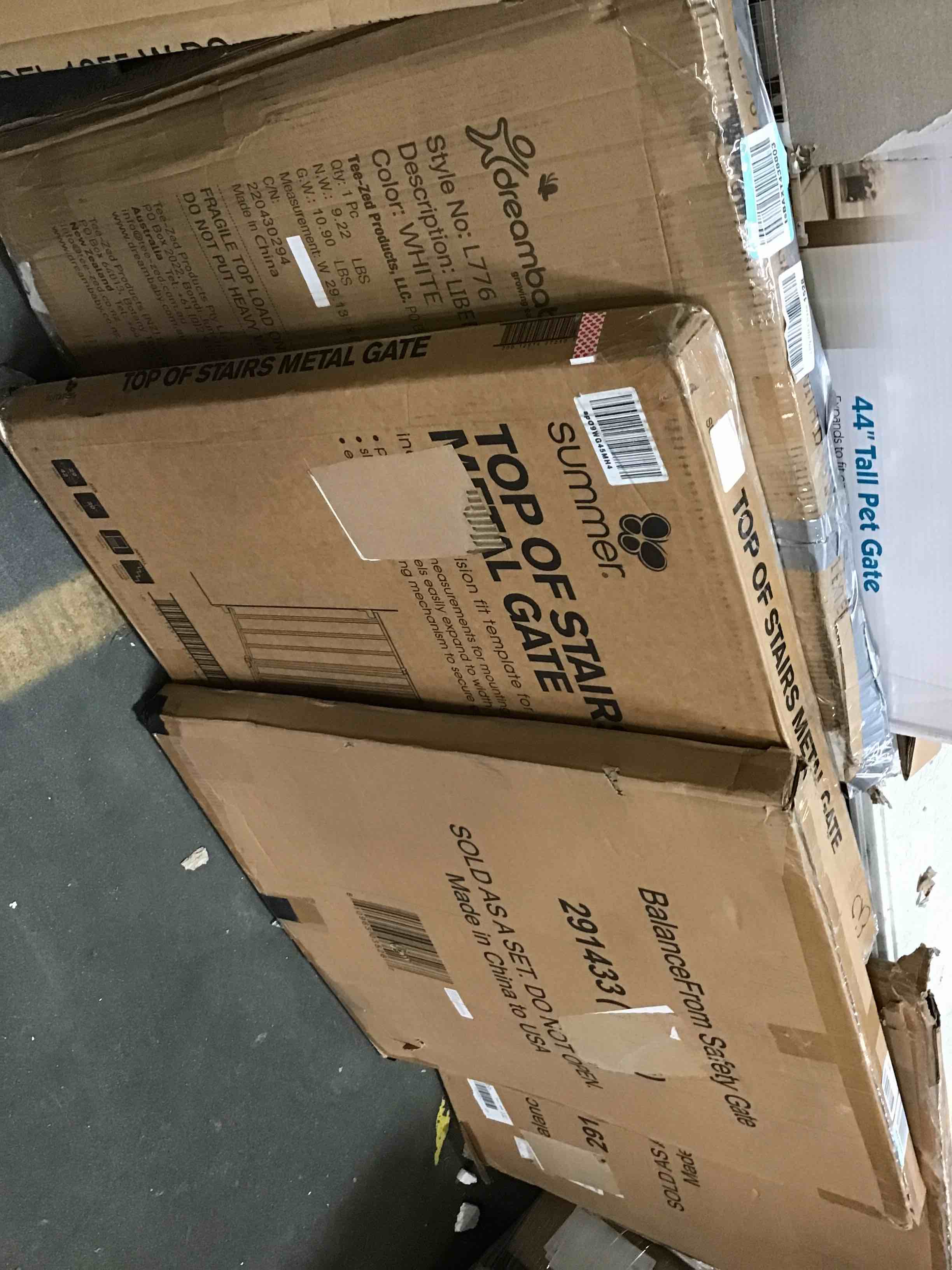 https://s3.amazonaws.com/lotting-images-prod/bidfta/YEL5359653_1690043646534.jpeg