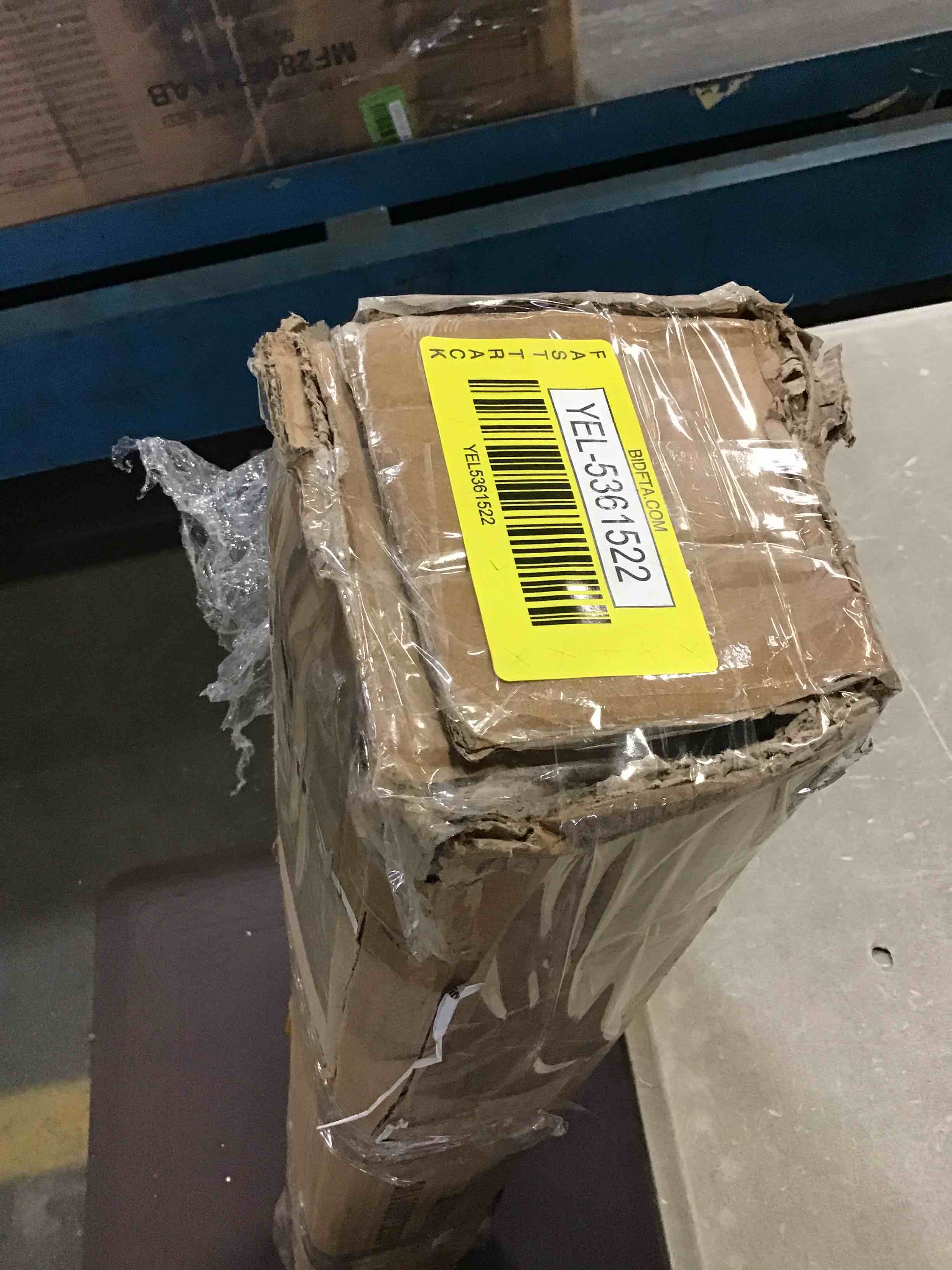 https://s3.amazonaws.com/lotting-images-prod/bidfta/YEL5361522_1694008286405.jpeg