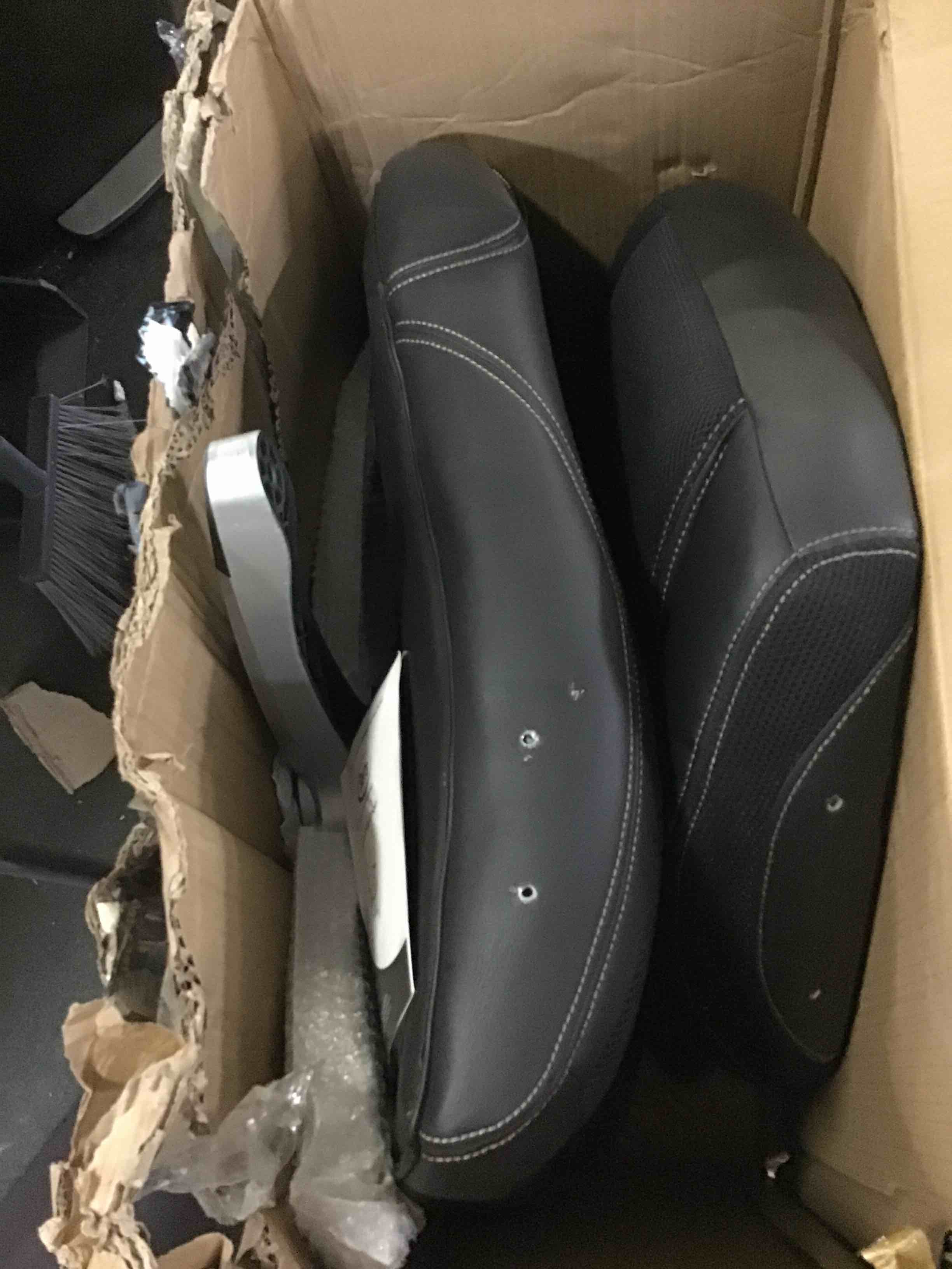 https://s3.amazonaws.com/lotting-images-prod/bidfta/YEL5361531_1694011160800.jpeg