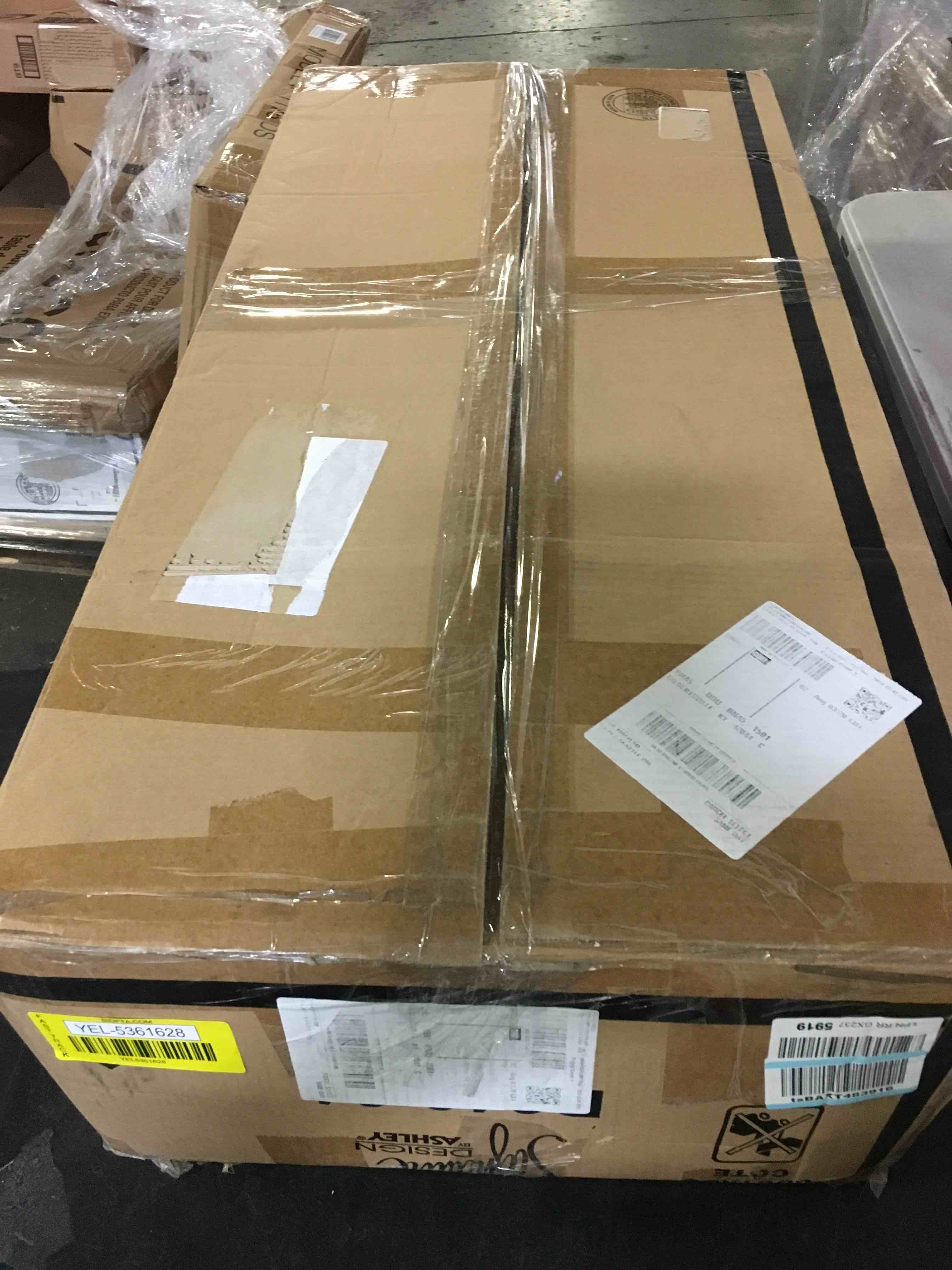 https://s3.amazonaws.com/lotting-images-prod/bidfta/YEL5361628_1694171820193.jpeg
