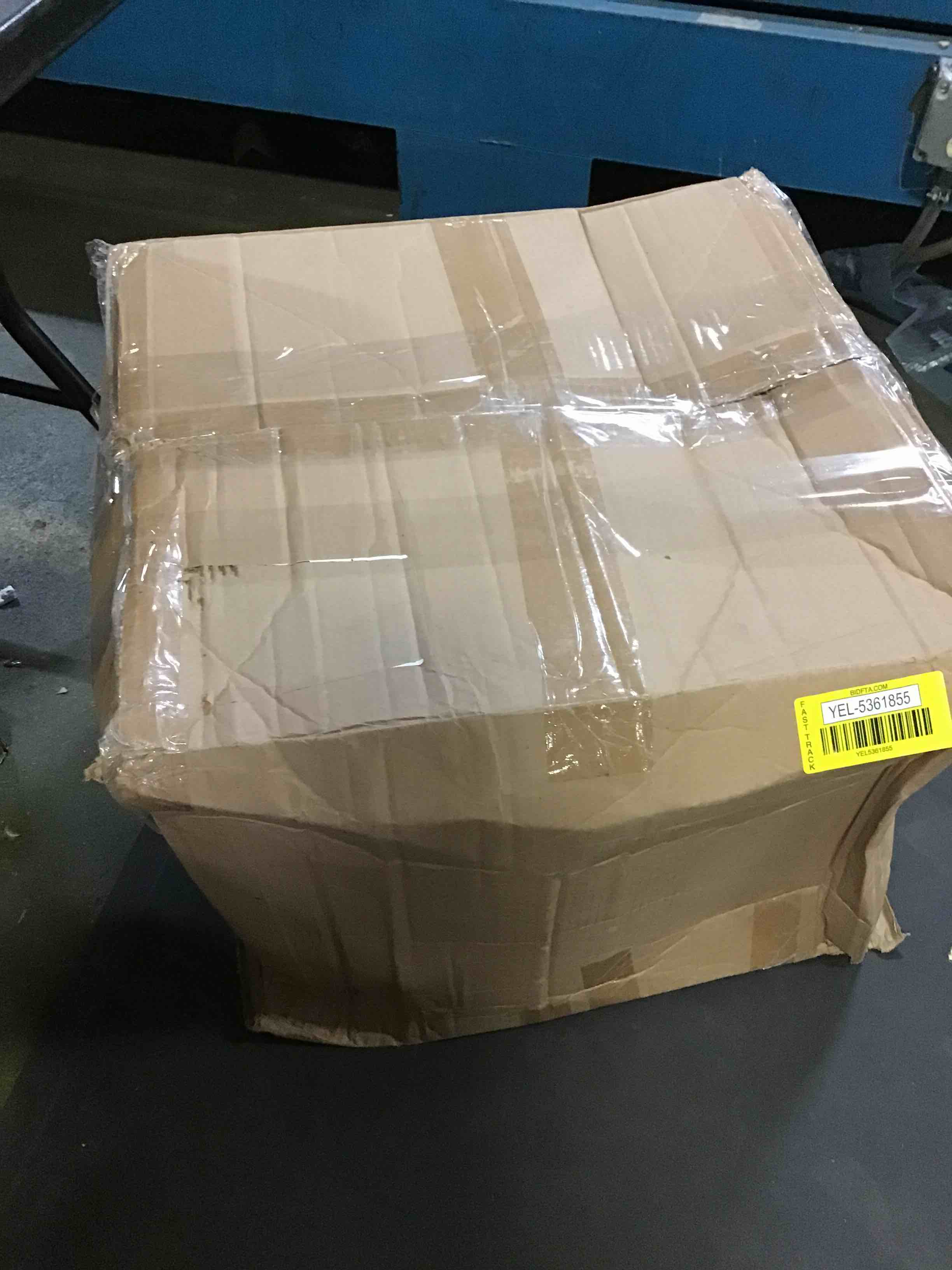 https://s3.amazonaws.com/lotting-images-prod/bidfta/YEL5361855_1694353979097.jpeg