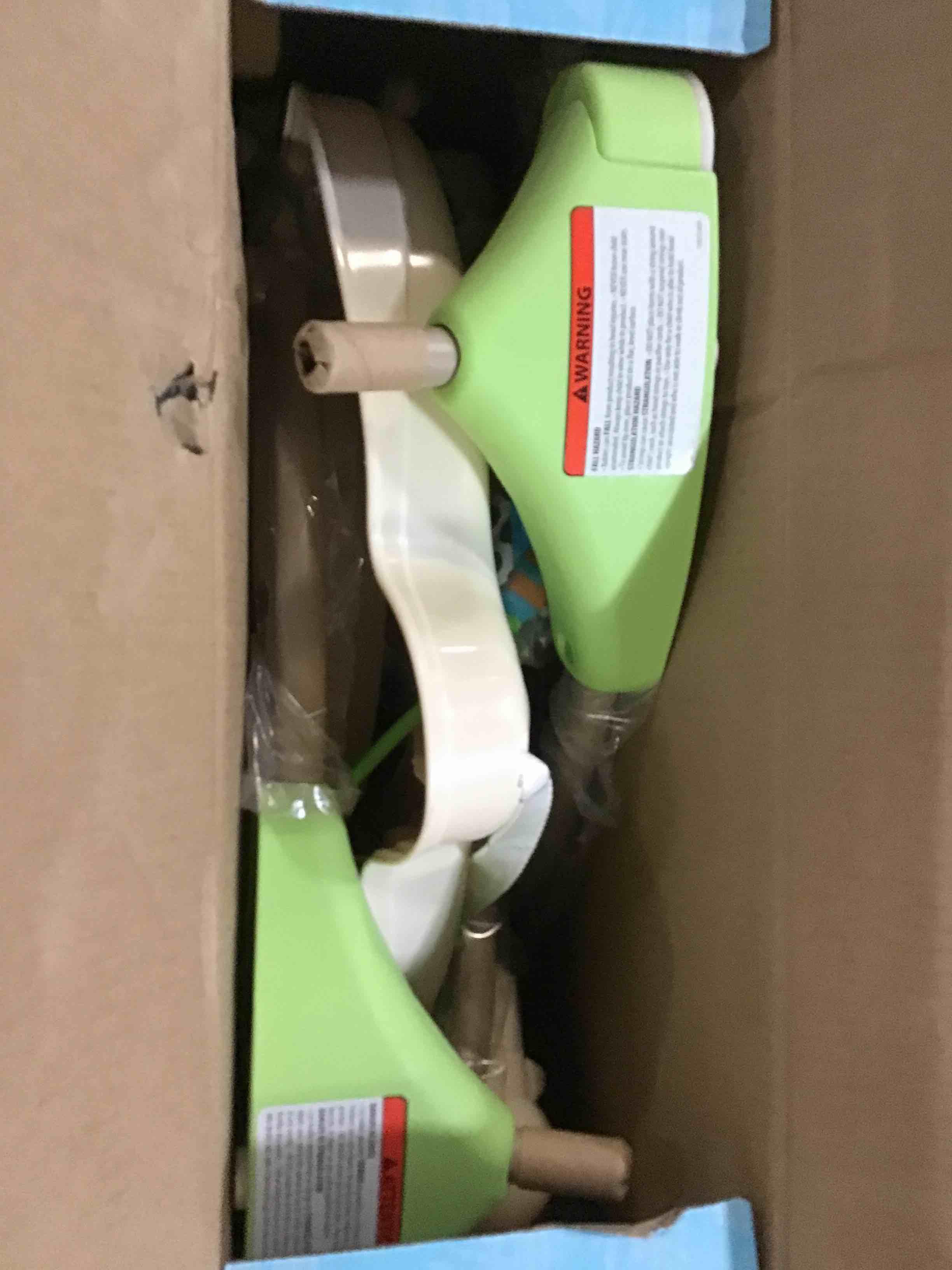 https://s3.amazonaws.com/lotting-images-prod/bidfta/YEL5367991_1694021688545.jpeg