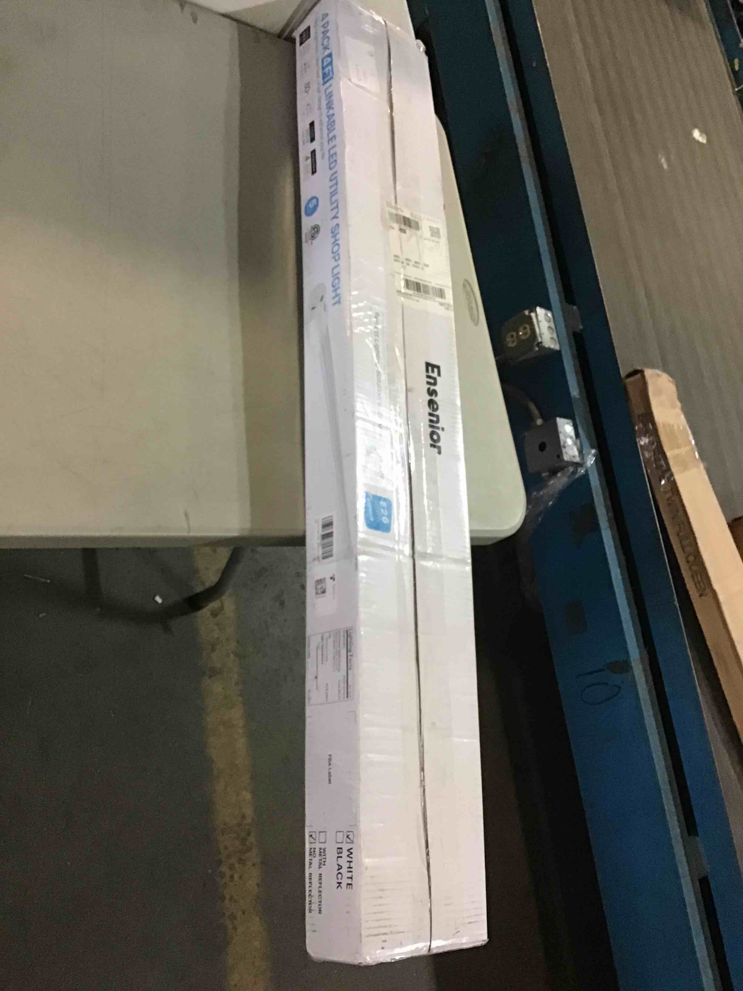 https://s3.amazonaws.com/lotting-images-prod/bidfta/YEL5368091_1694089740901.jpeg