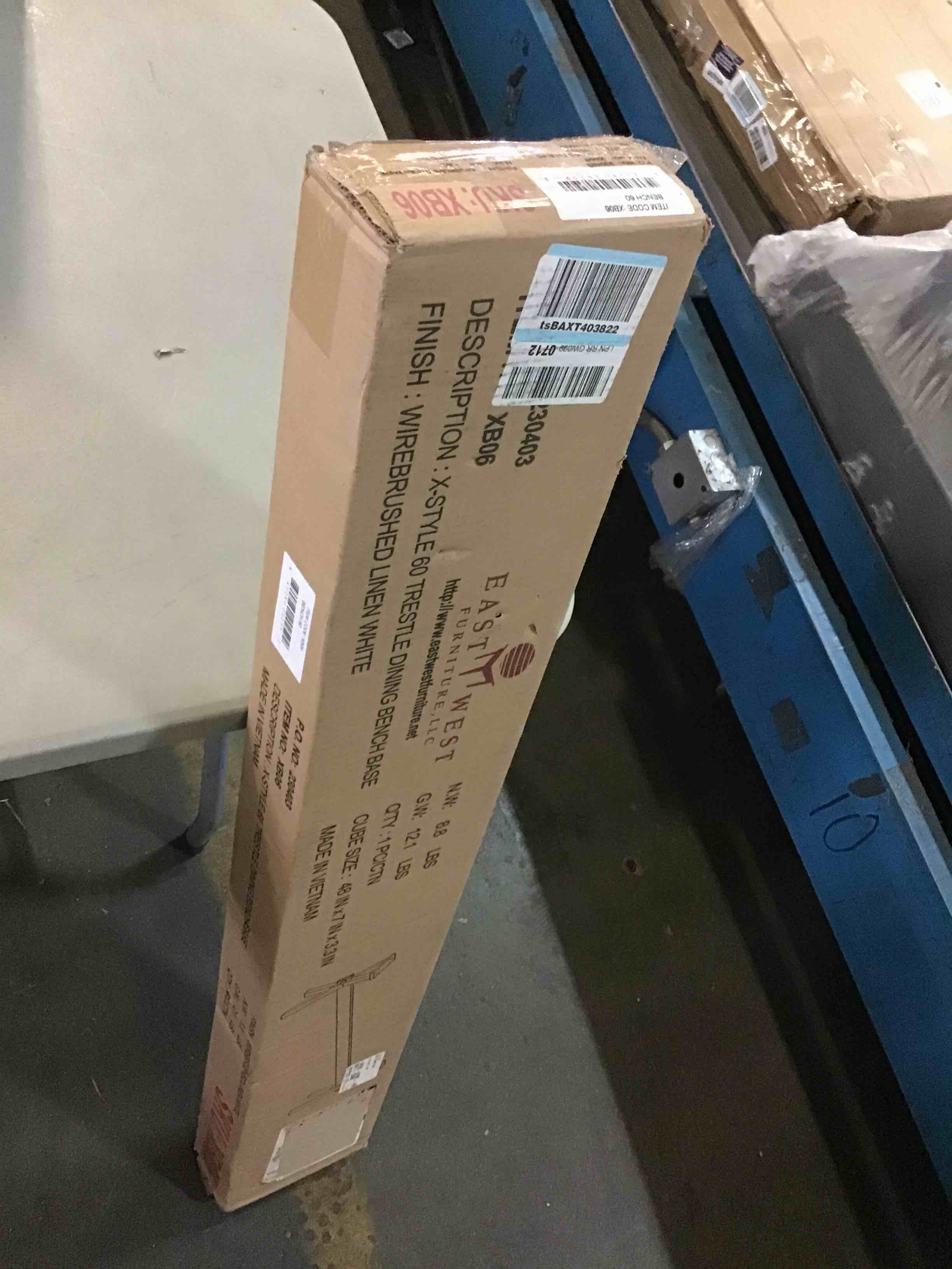 https://s3.amazonaws.com/lotting-images-prod/bidfta/YEL5368175_1694100656479.jpeg