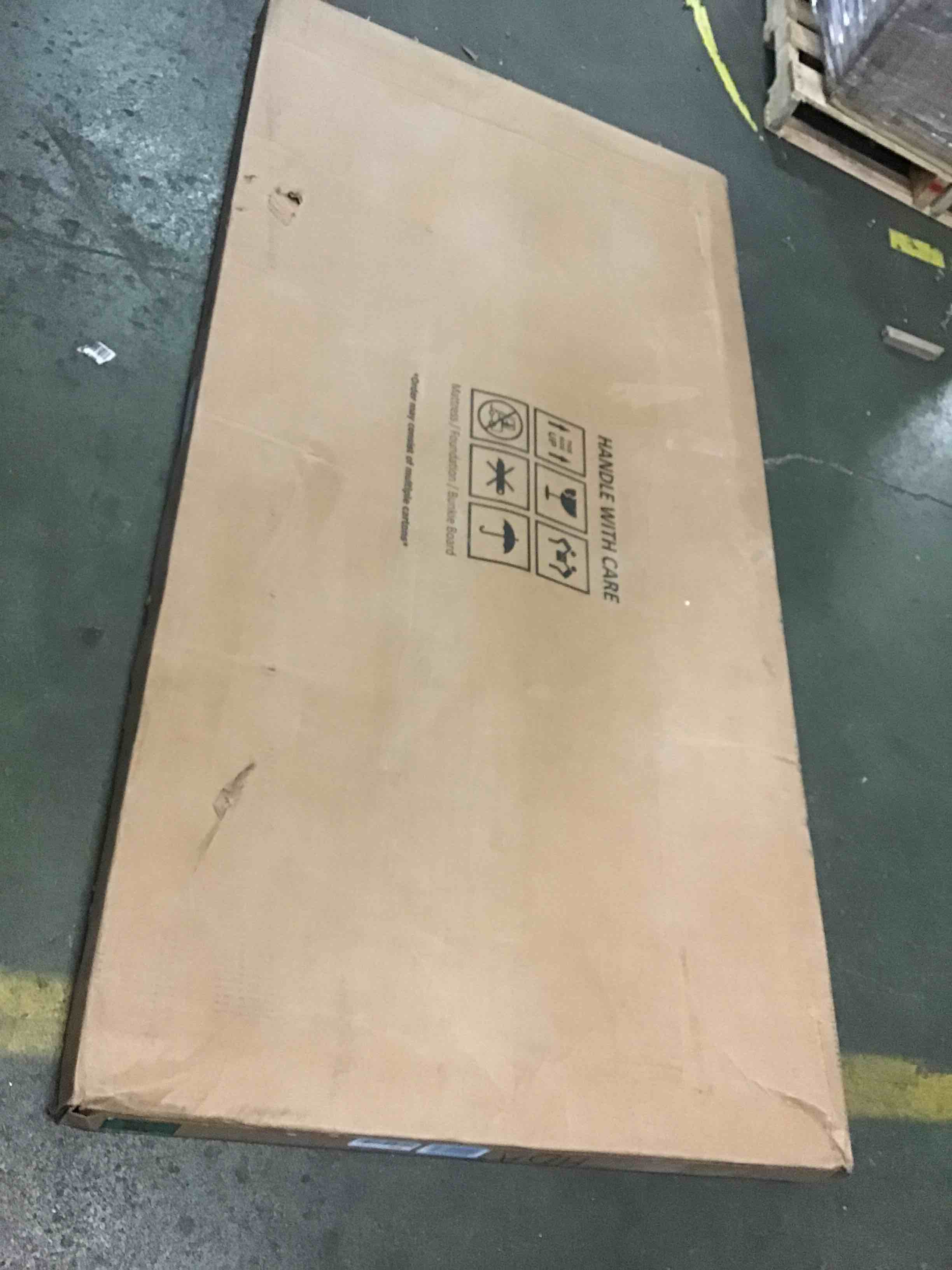 https://s3.amazonaws.com/lotting-images-prod/bidfta/YEL5368863_1694533596076.jpeg