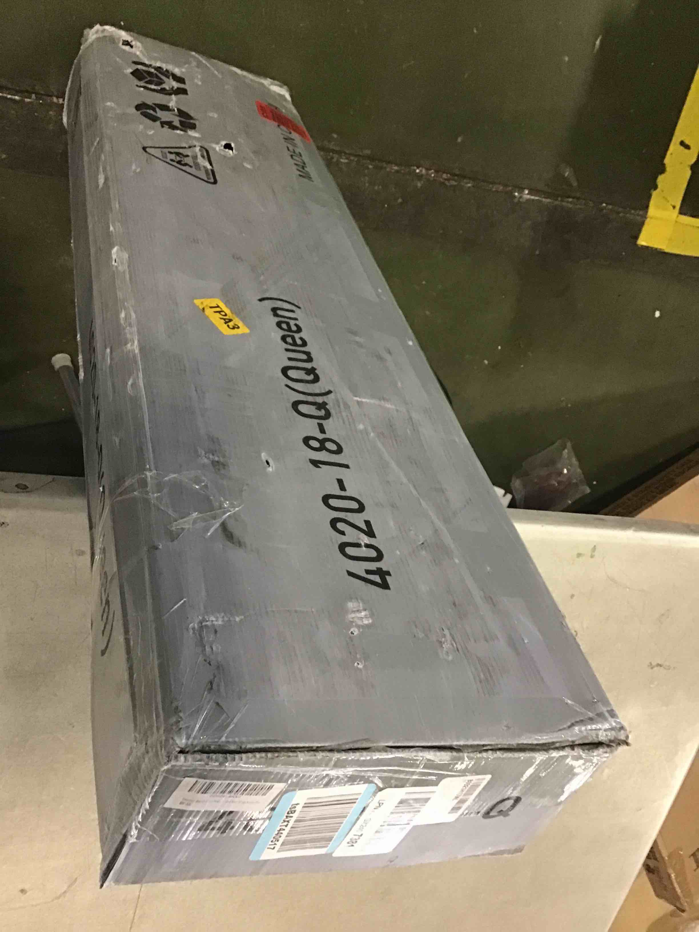 https://s3.amazonaws.com/lotting-images-prod/bidfta/YEL5369520_1694007466697.jpeg