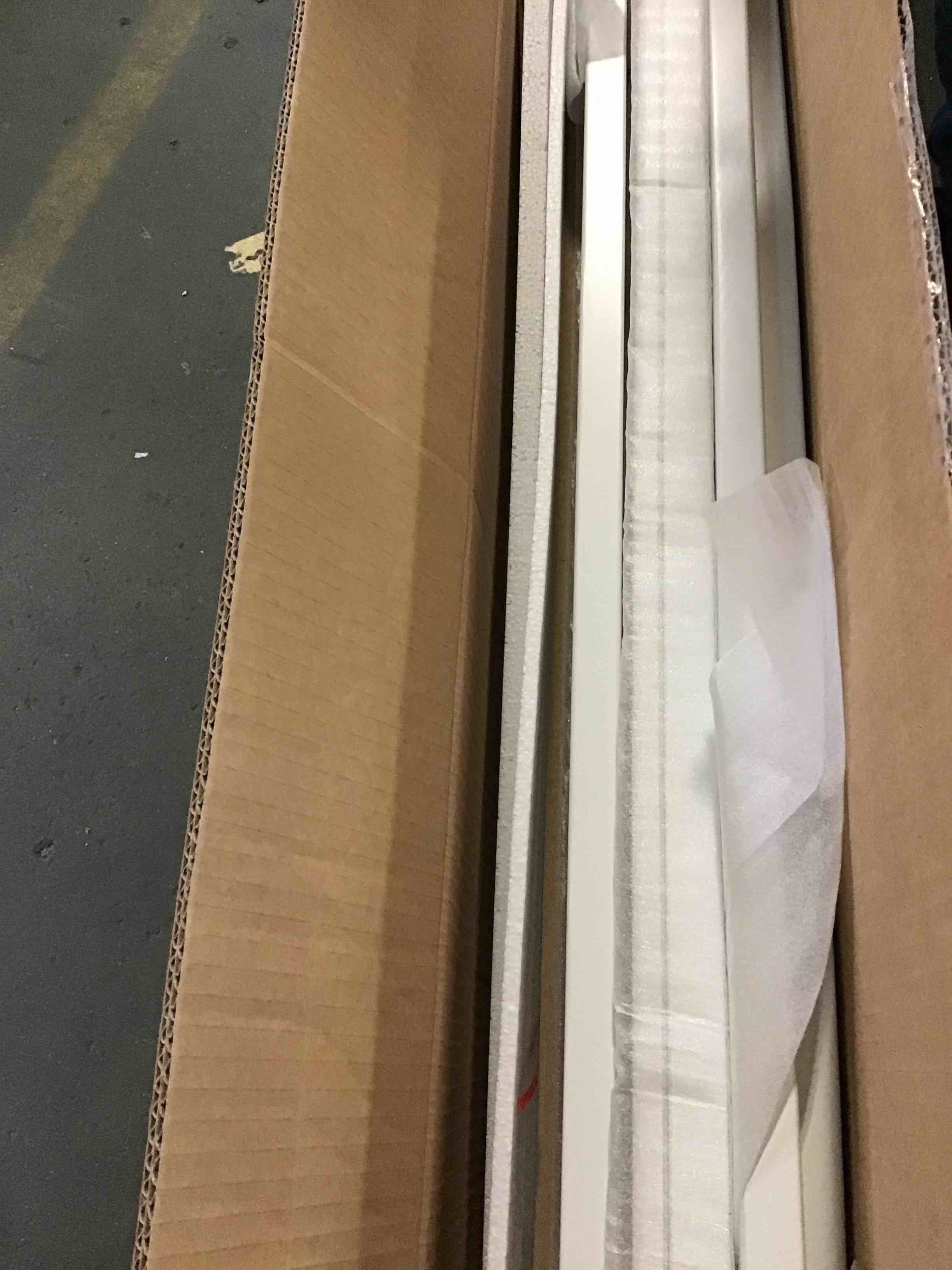 https://s3.amazonaws.com/lotting-images-prod/bidfta/YEL5370039_1694204049472.jpeg