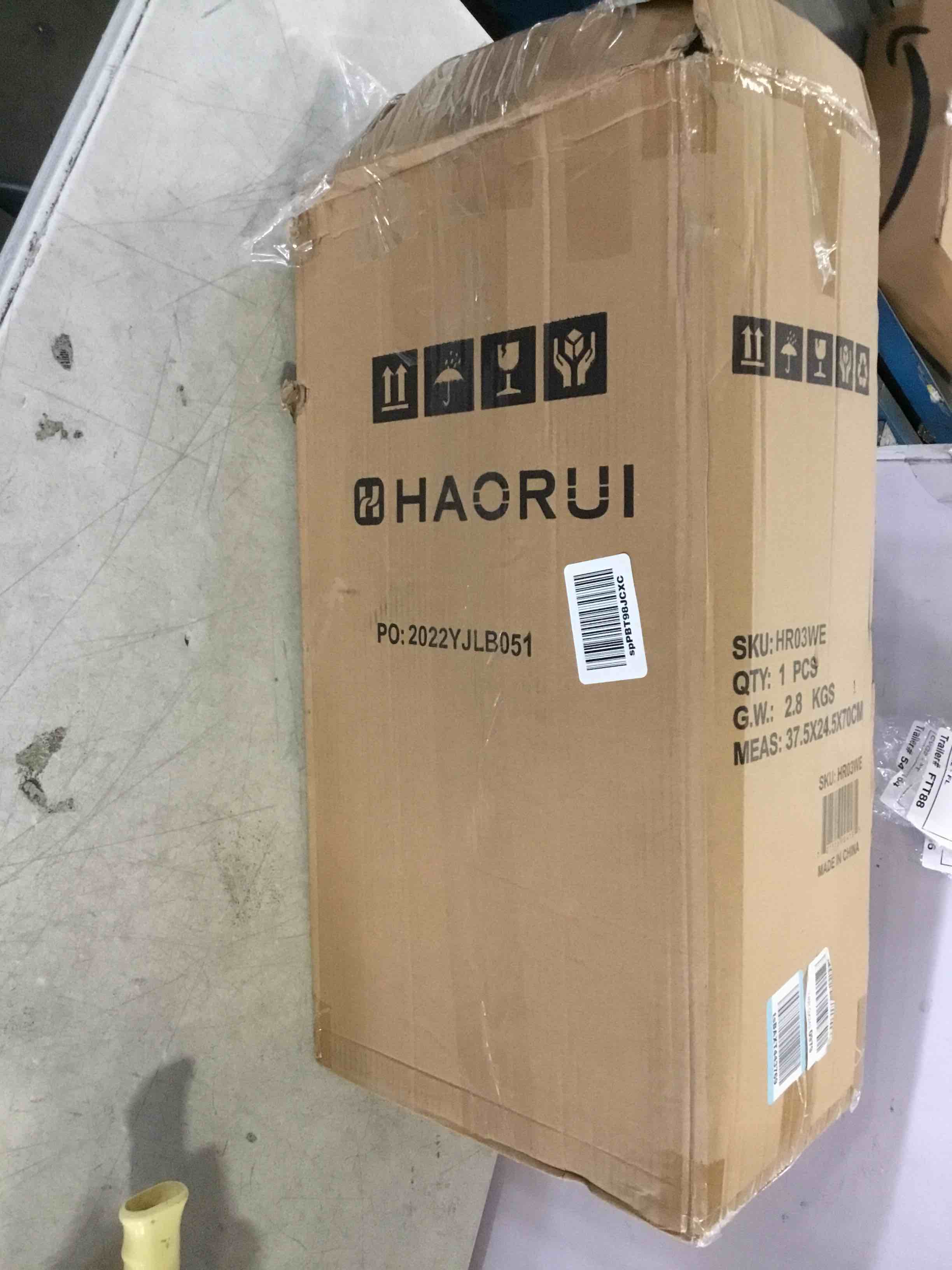 https://s3.amazonaws.com/lotting-images-prod/bidfta/YEL5370105_1694263350140.jpeg