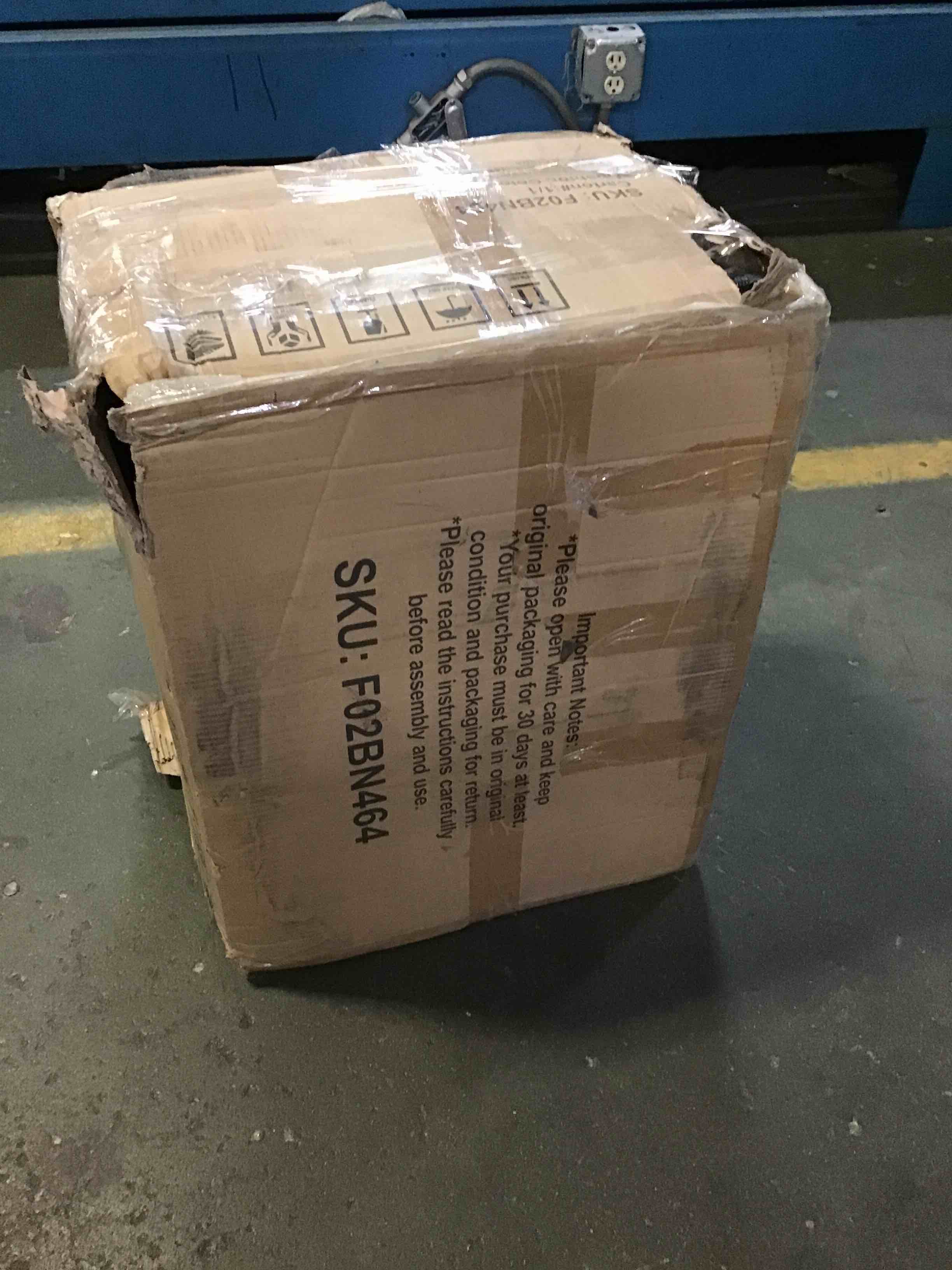 https://s3.amazonaws.com/lotting-images-prod/bidfta/YEL5370647_1694012706397.jpeg