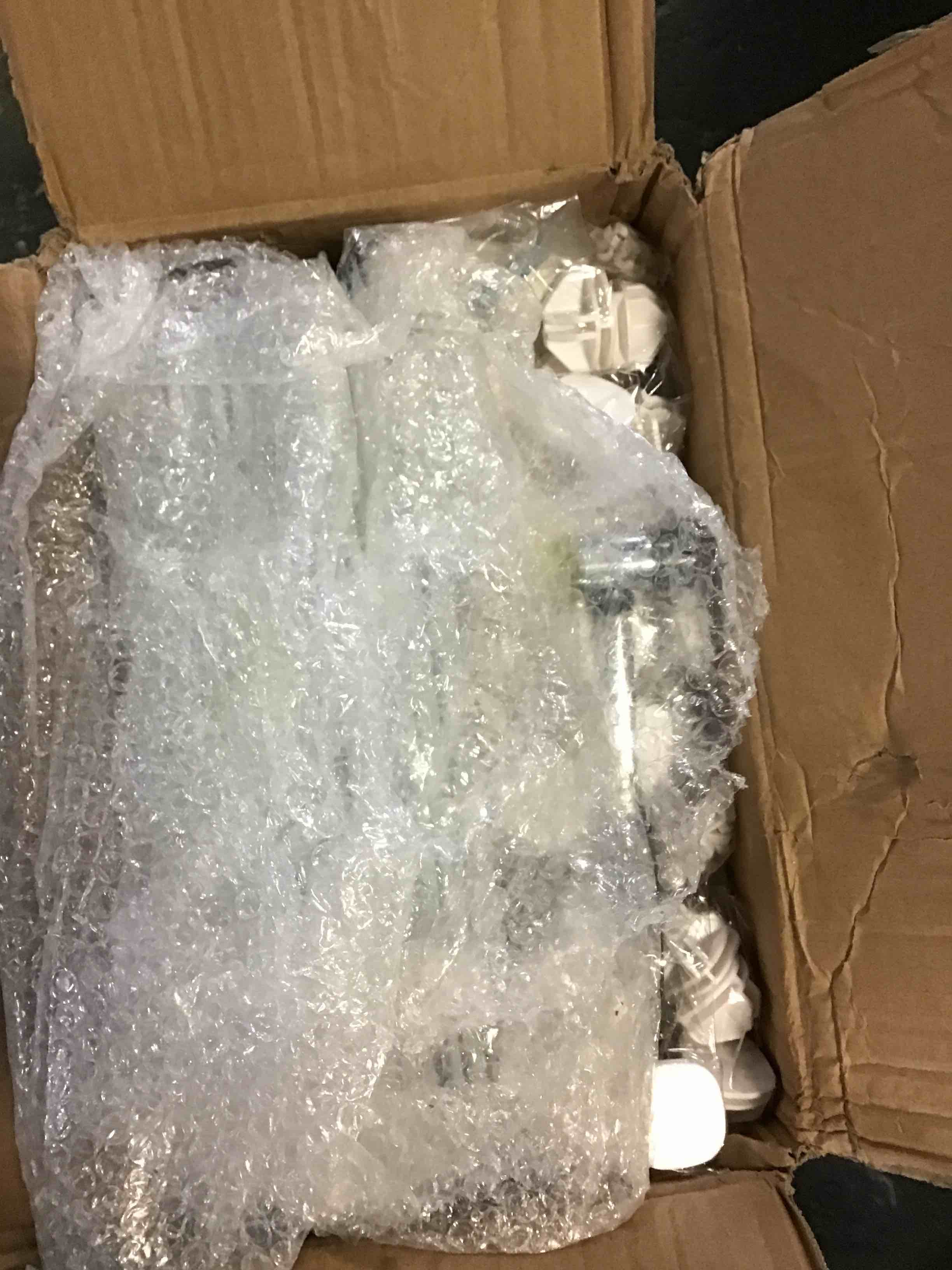 https://s3.amazonaws.com/lotting-images-prod/bidfta/YEL5370717_1694030776115.jpeg