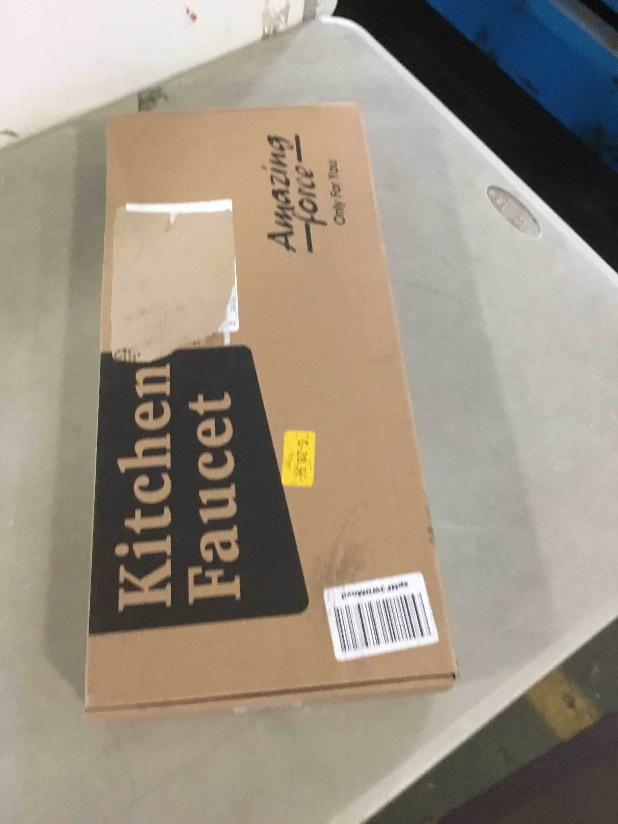https://s3.amazonaws.com/lotting-images-prod/bidfta/YEL5371257_1694609492791.jpeg