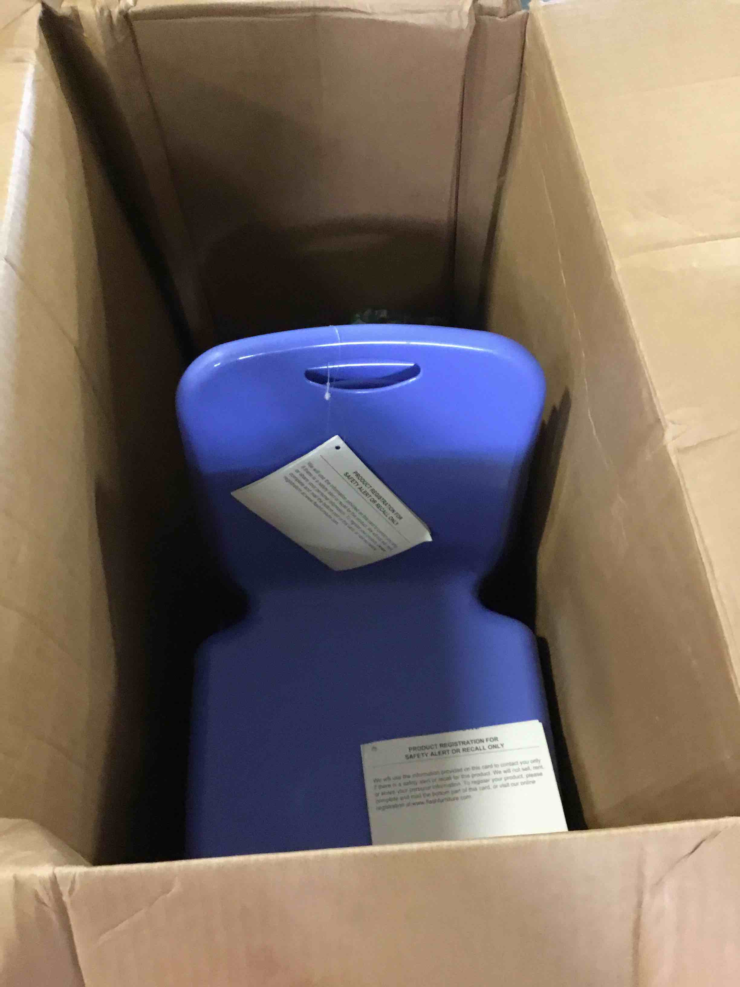 https://s3.amazonaws.com/lotting-images-prod/bidfta/YEL5371314_1694621014520.jpeg