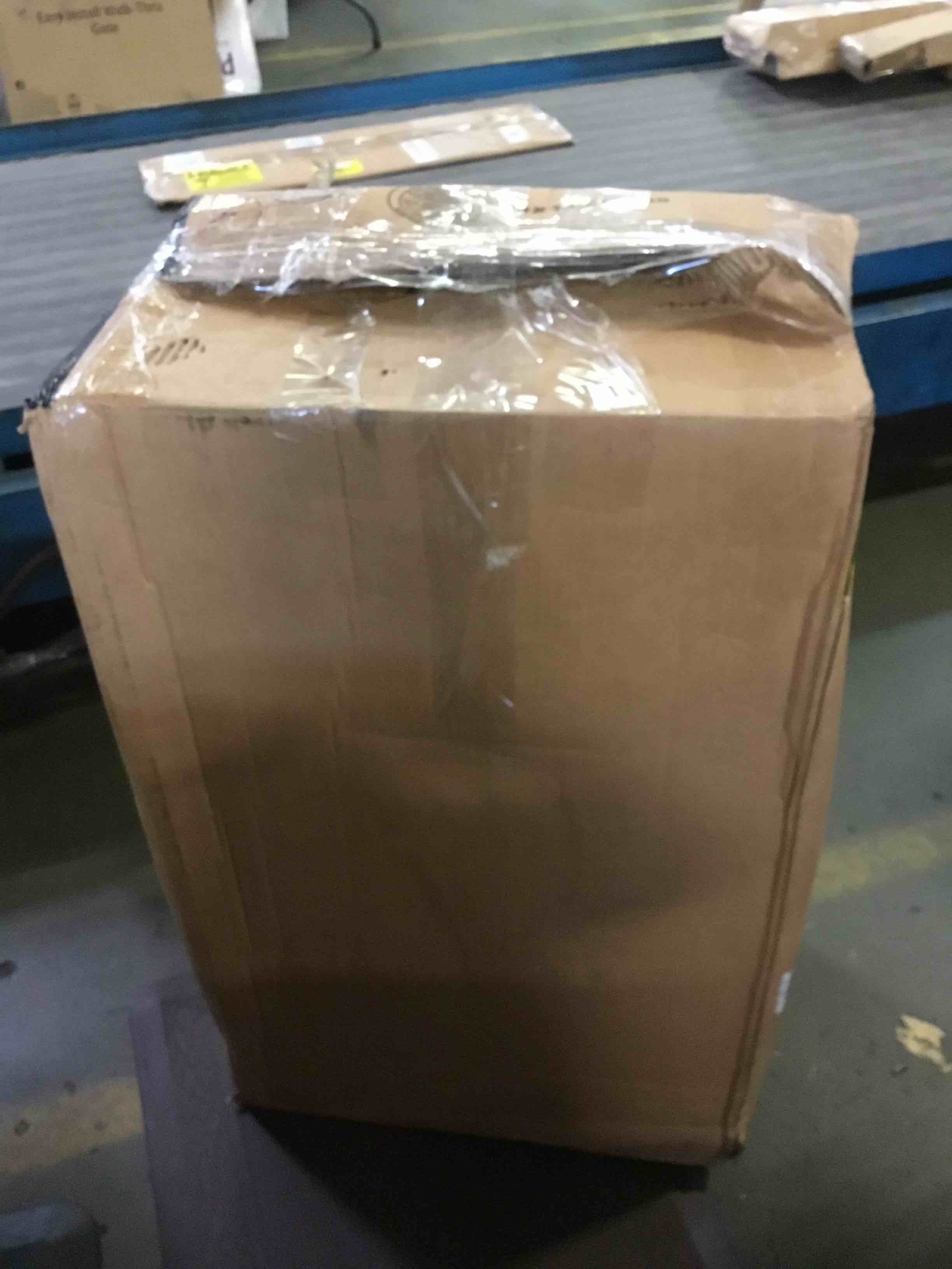 https://s3.amazonaws.com/lotting-images-prod/bidfta/YEL5371314_1694621073615.jpeg